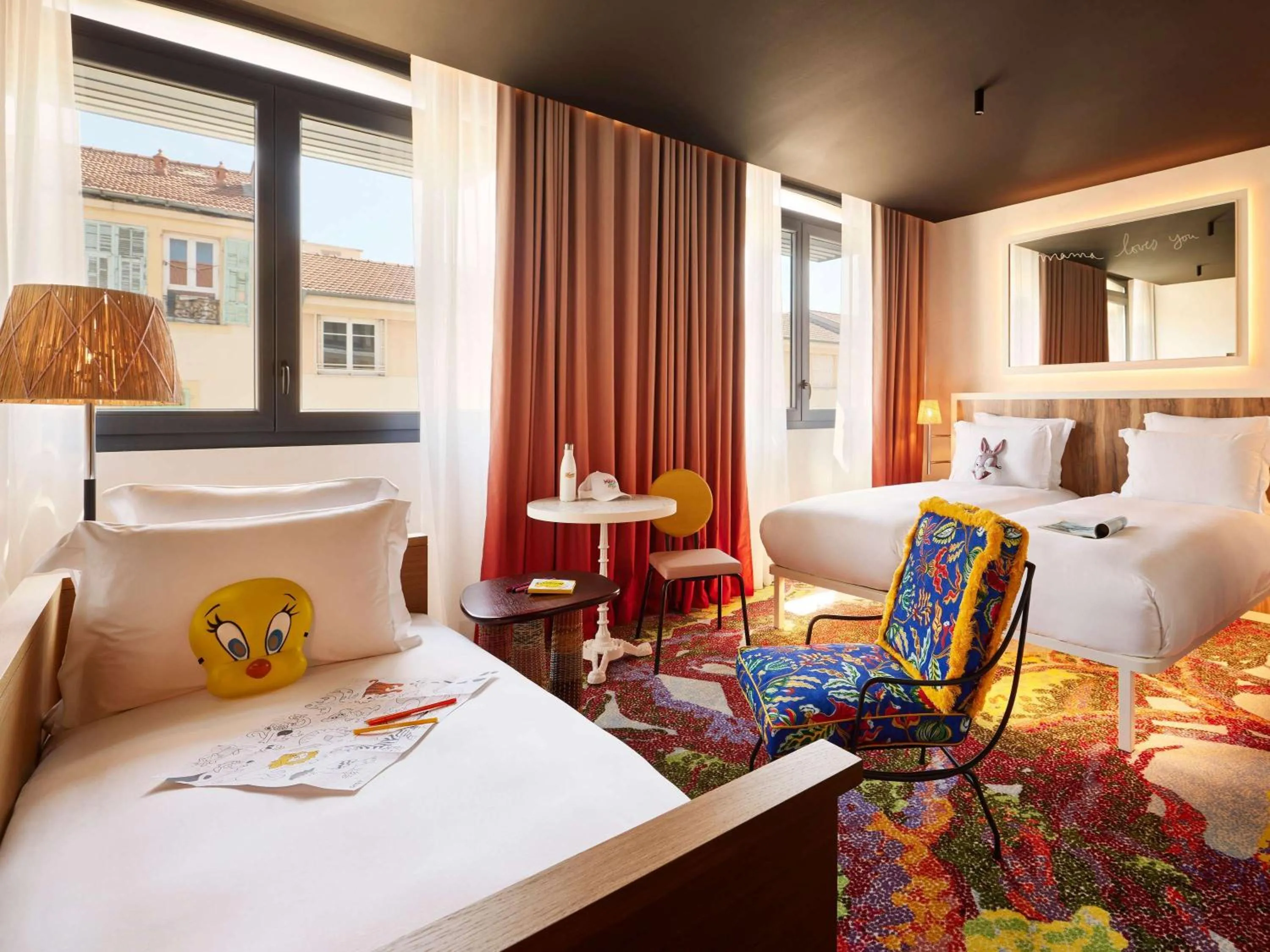 XXL Mama Family in Mama Shelter Nice