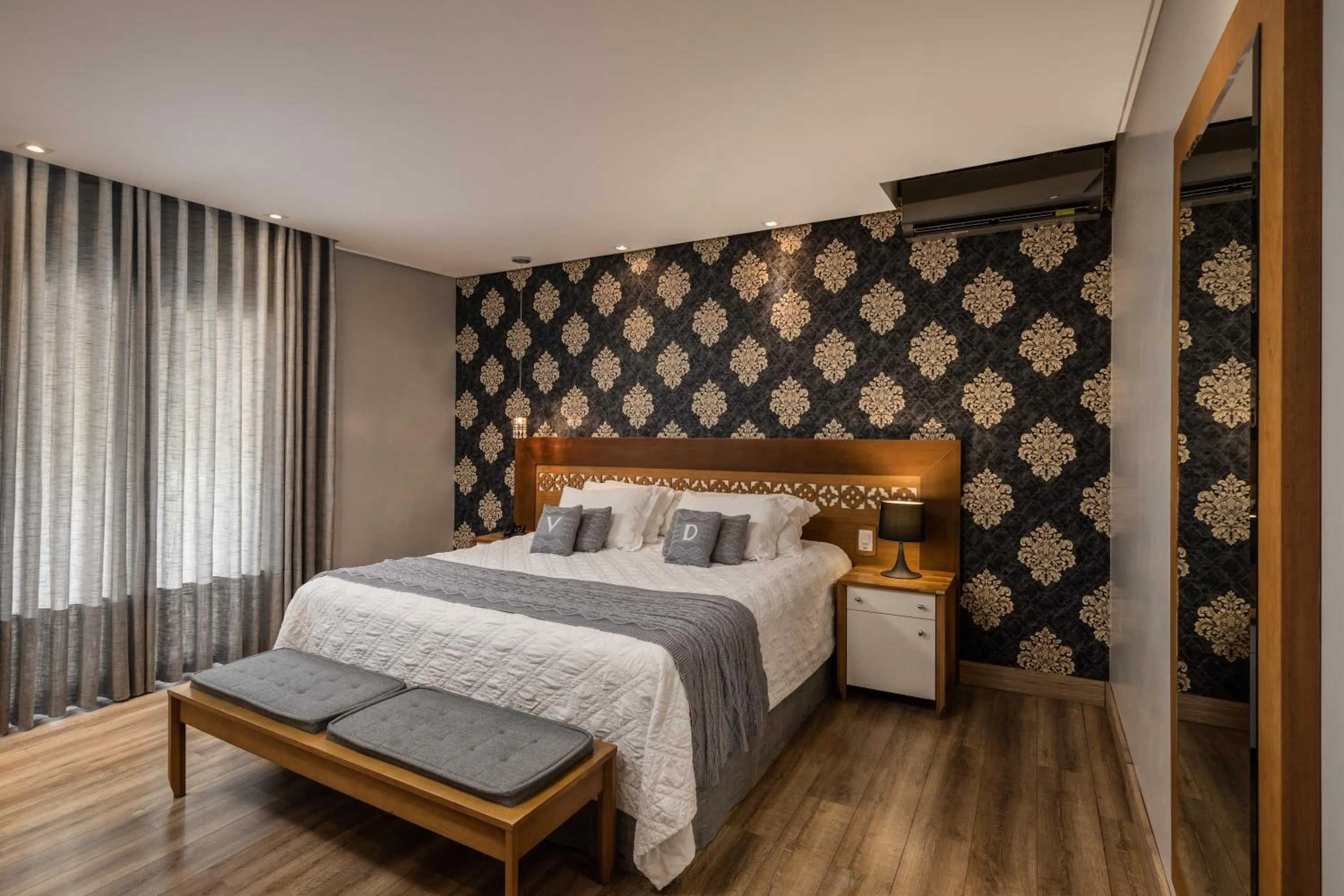 Luxury Superior Room in Hotel Valle Dincanto