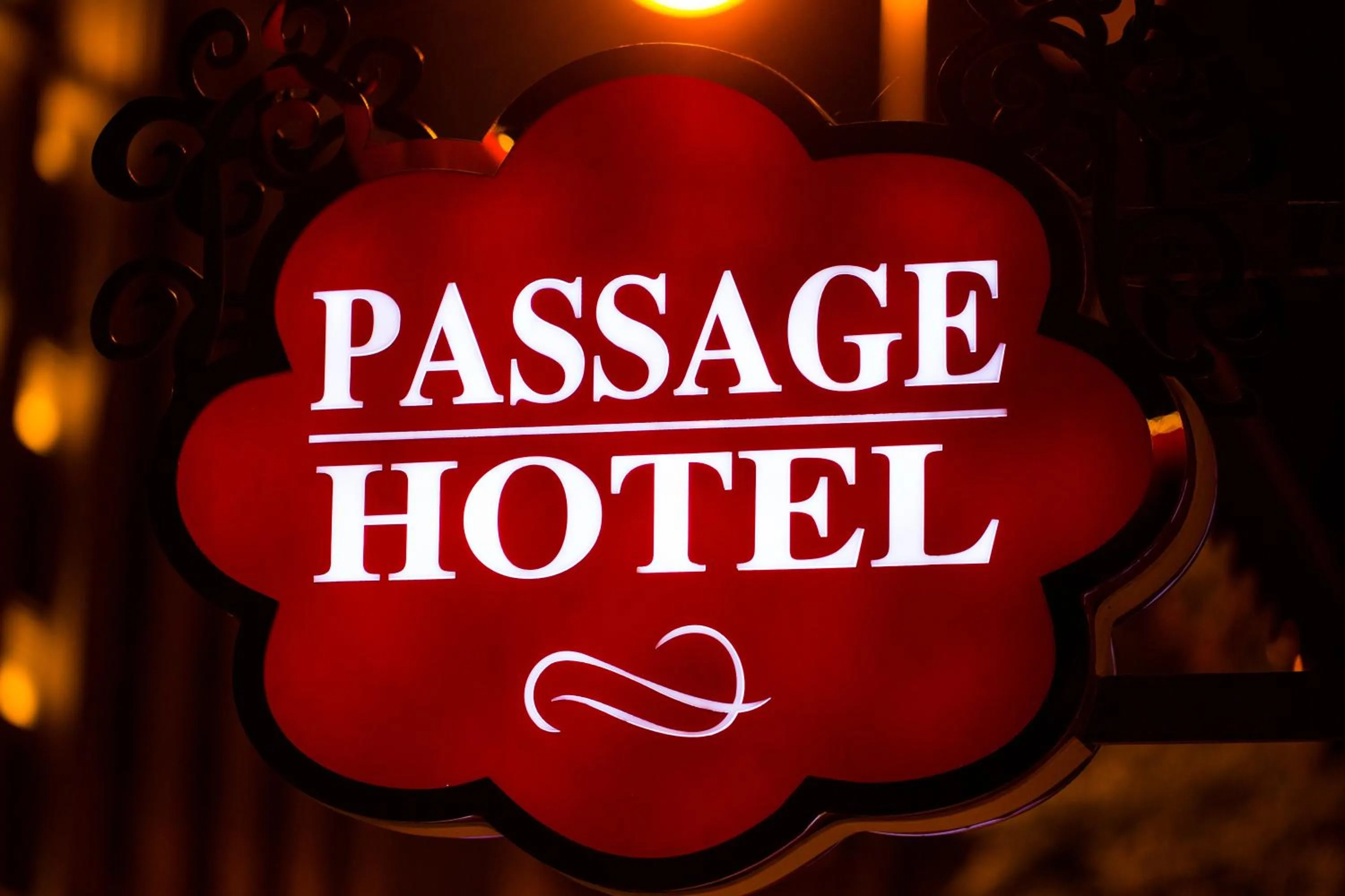 Passage Modern Hotel