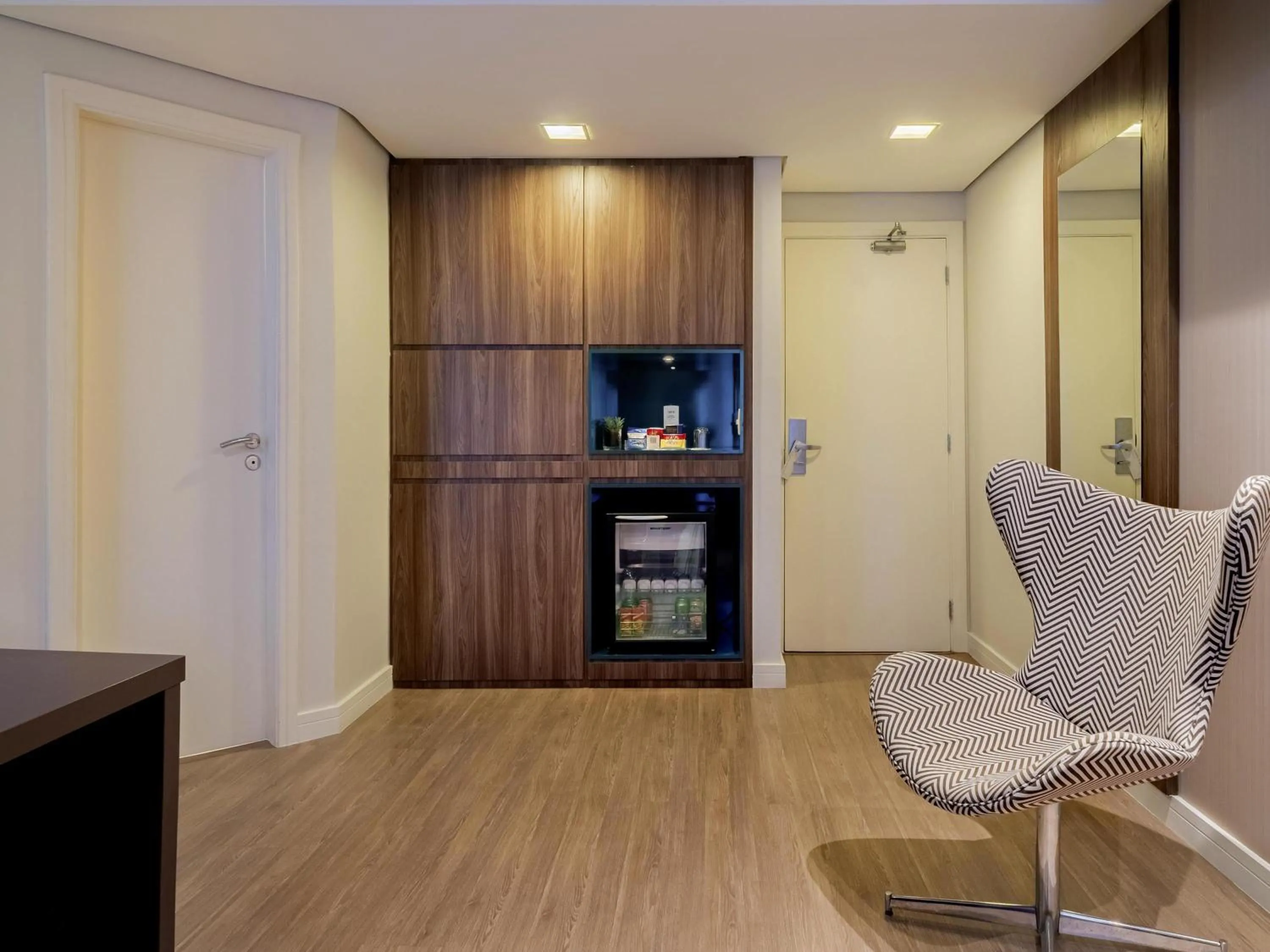 Junior Suite with King Bed and Twin Beds in Mercure Sao Paulo Moema Times Square