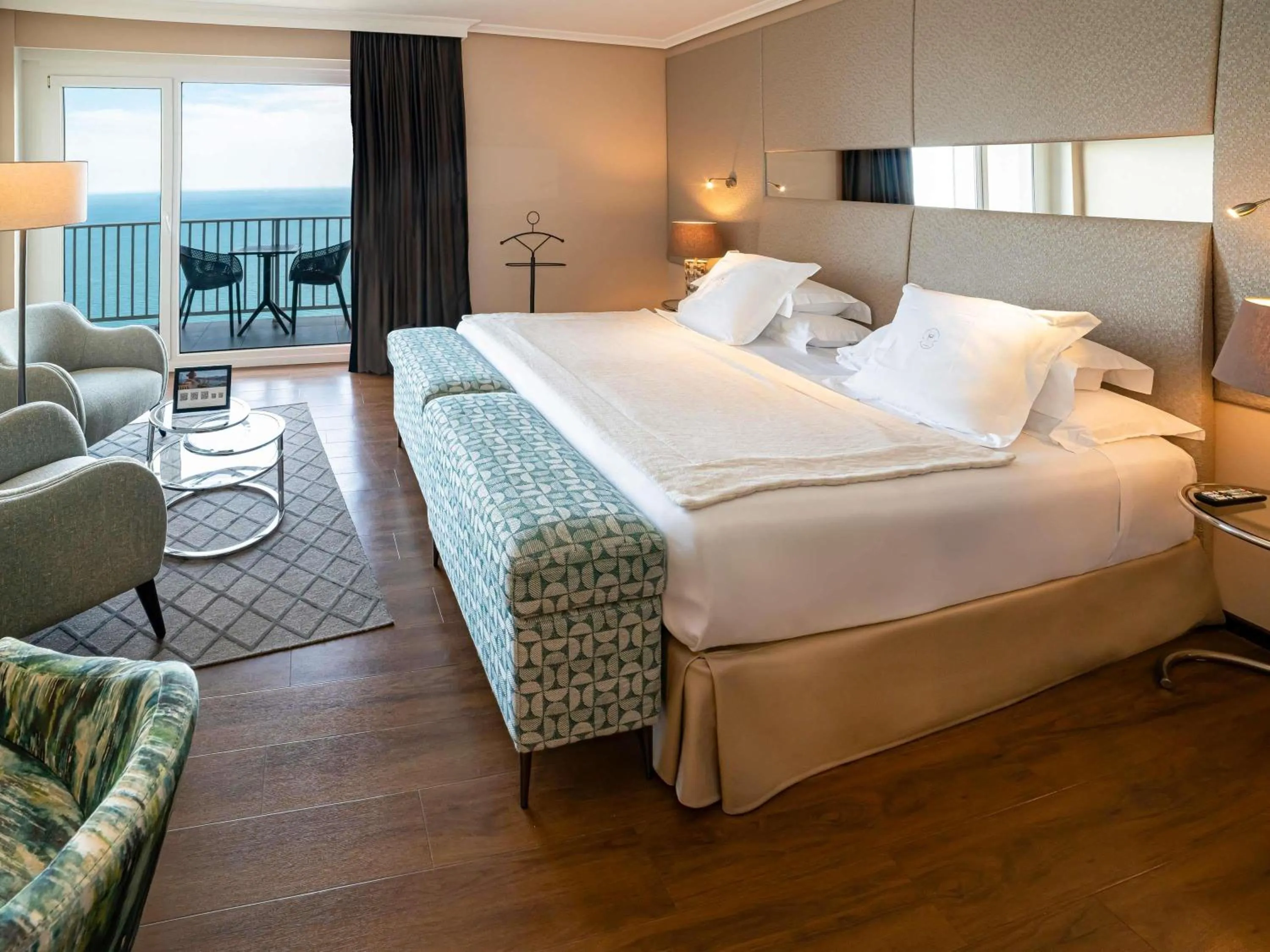 Premium Room with Sea View in Mercure Monte Igueldo