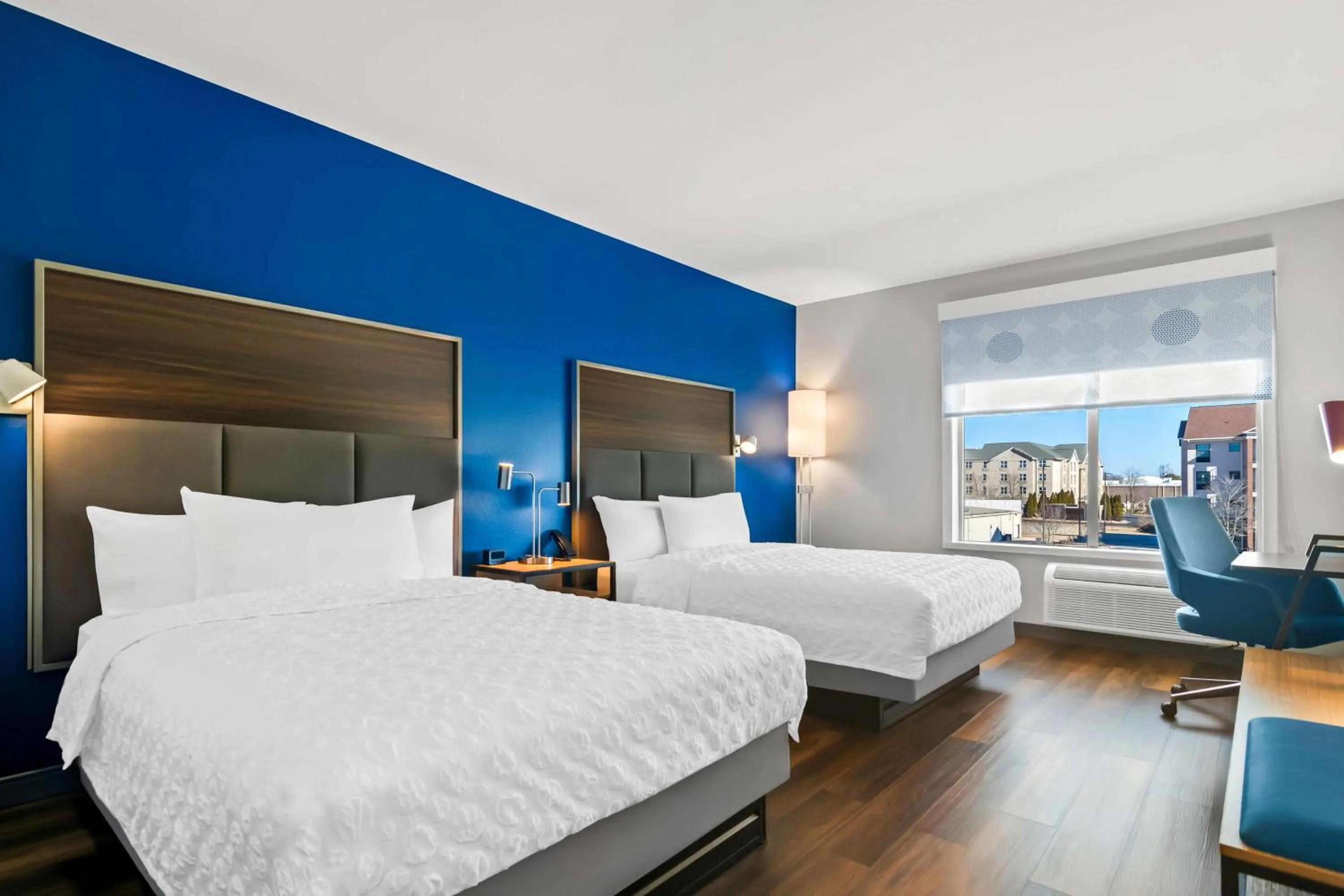 Queen Room with Two Queen Beds and Walk-In Shower in Tru By Hilton Rogers Bentonville