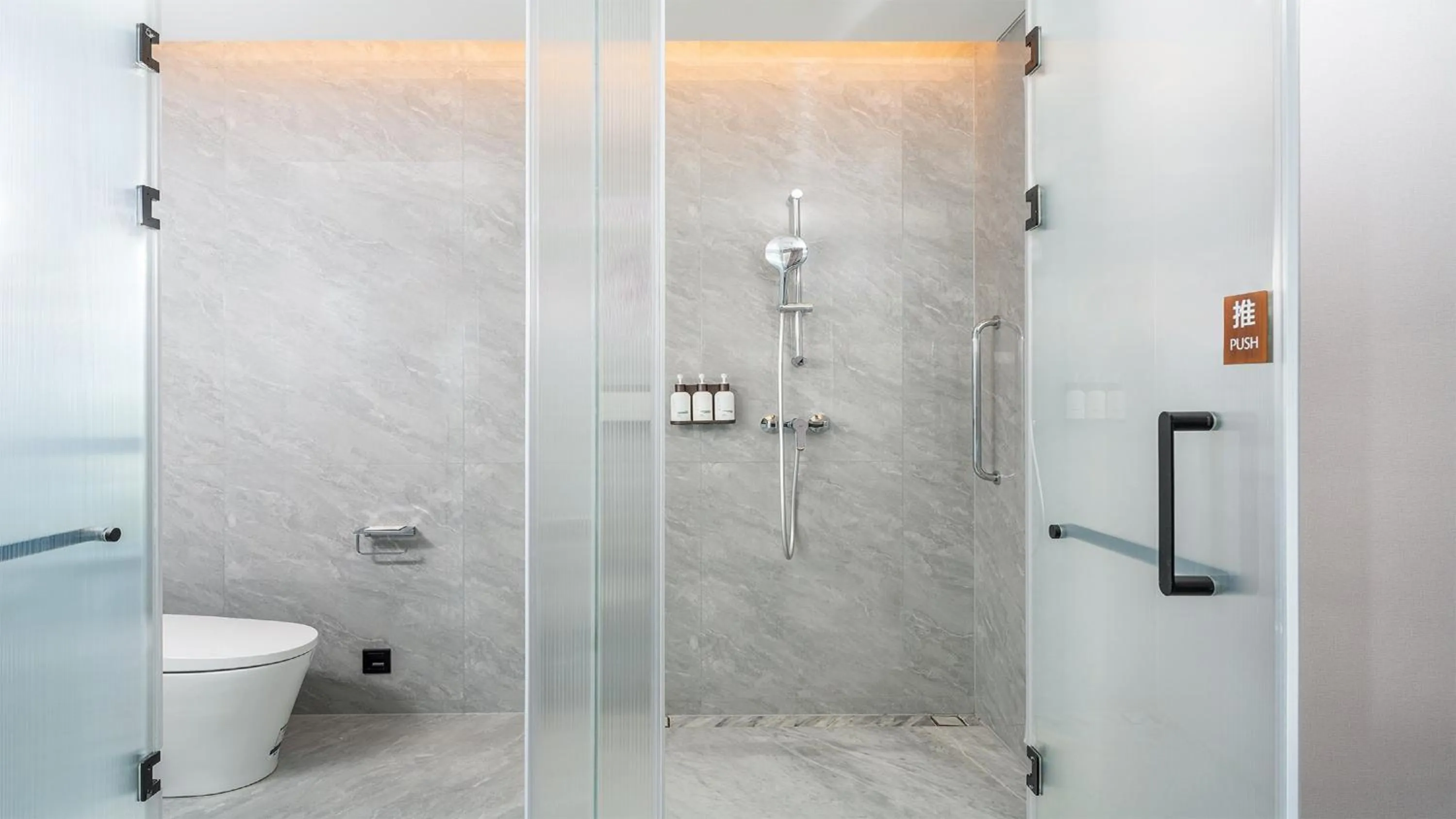 Standard Double Room with Two Double Beds in EVEN Hotel Yinchuan Yuehai by IHG