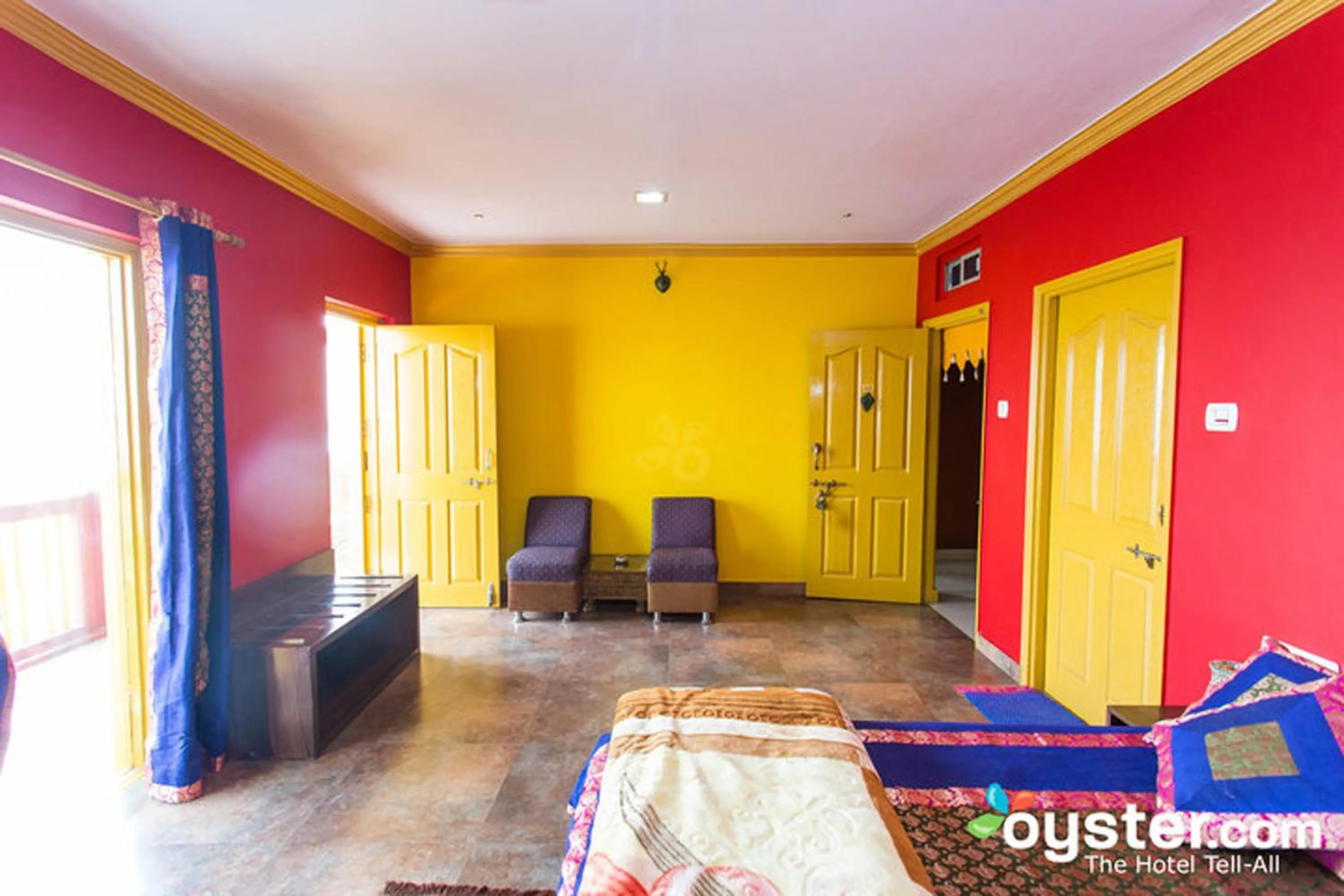 Super Deluxe Room with Private Balcony & Ganga View	 in Ganpati Guest House