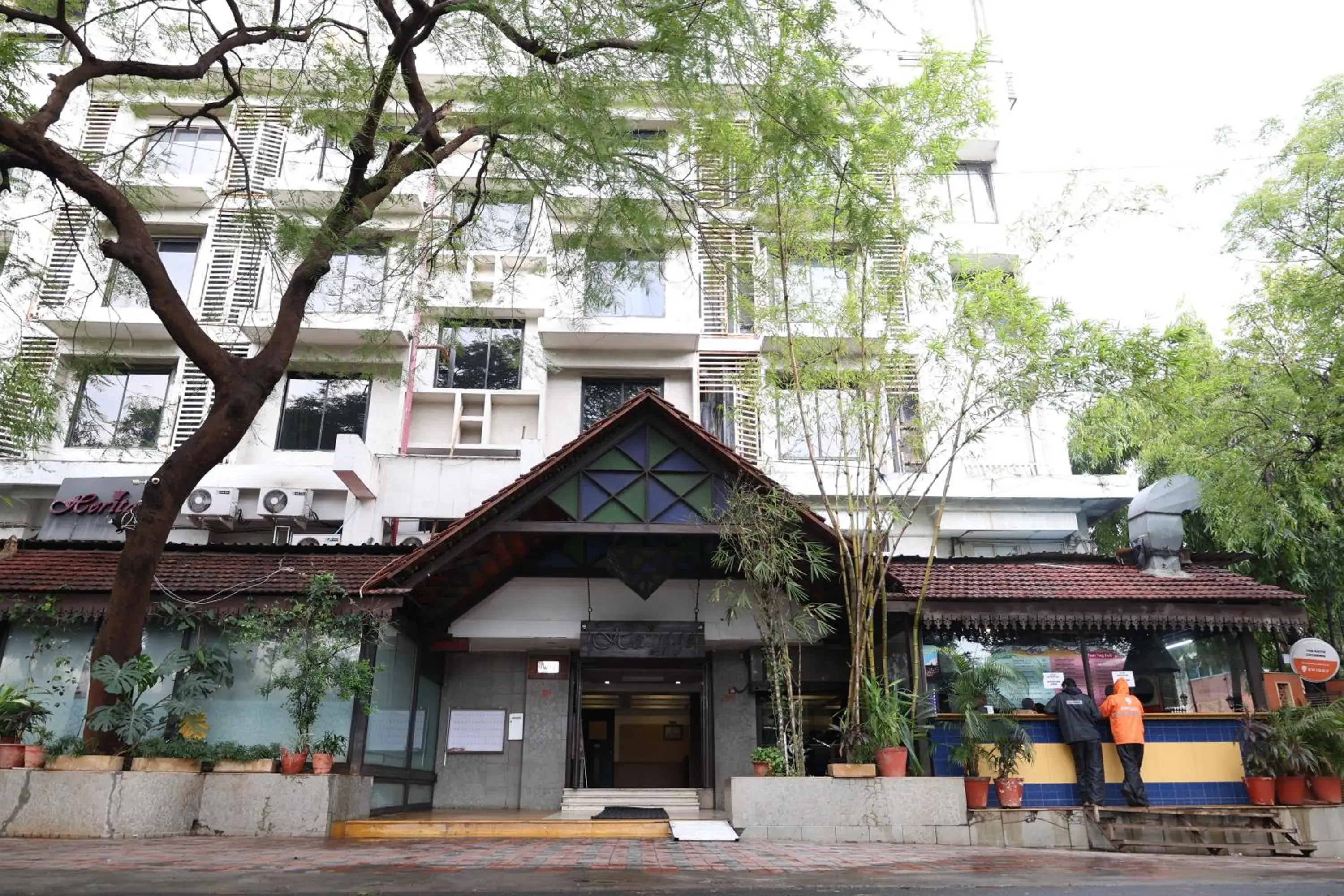 Hotel Heritage 2001, Nagpur Hotel Heritage 2001, Nagpur