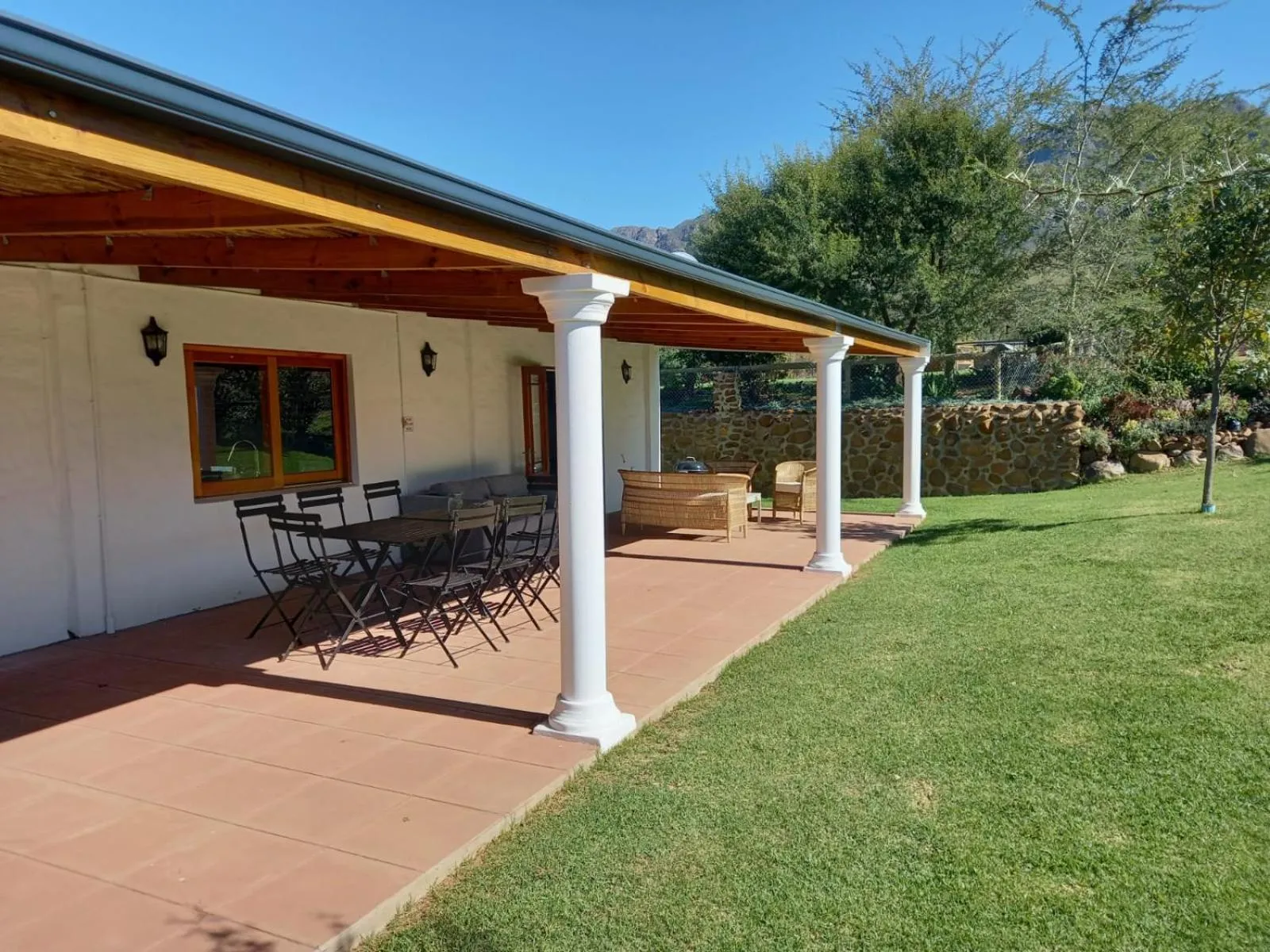 Chalet in Raptor Rise Farm