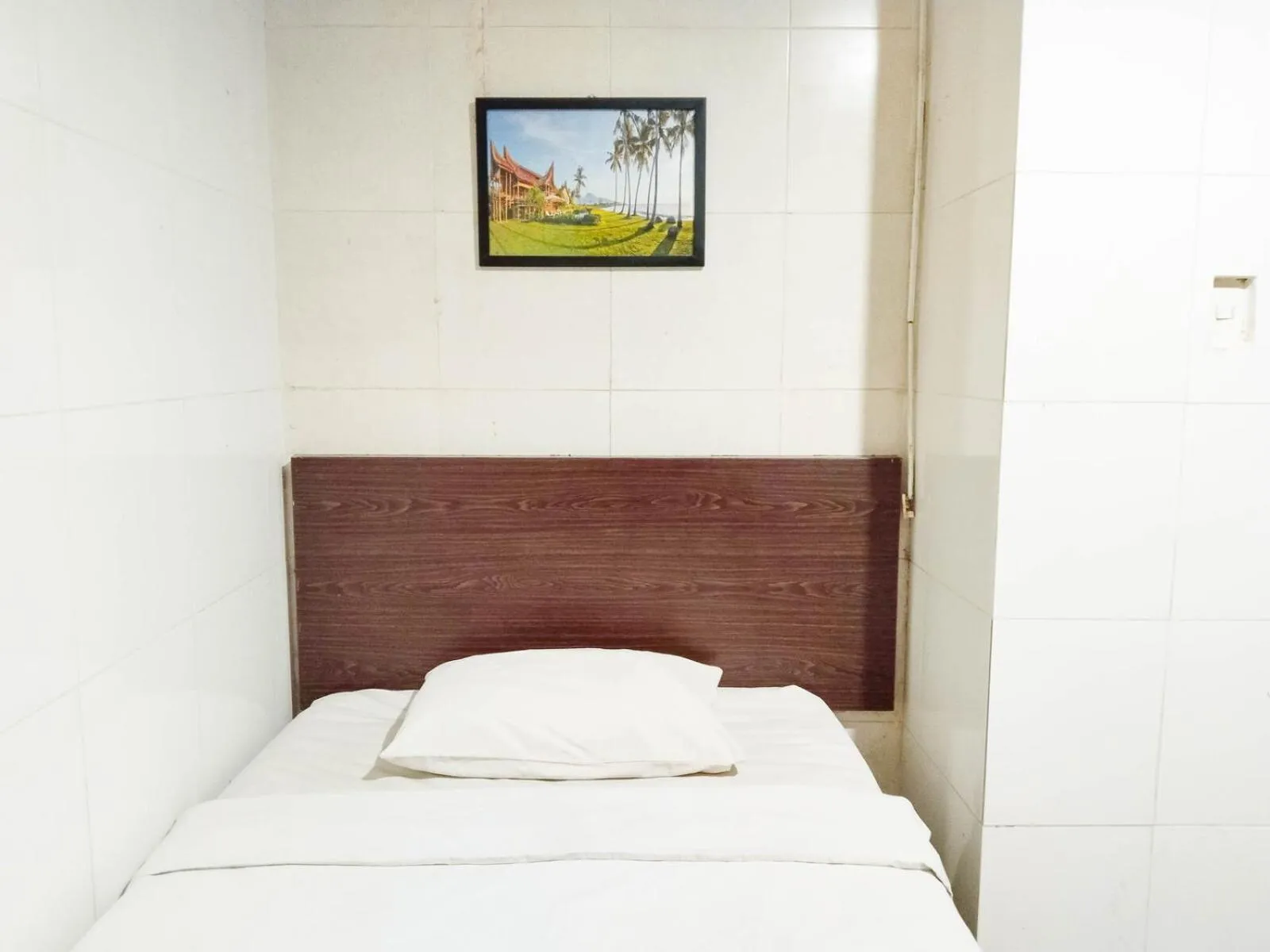 Standard Single Room in Hotel Labuhan Raya