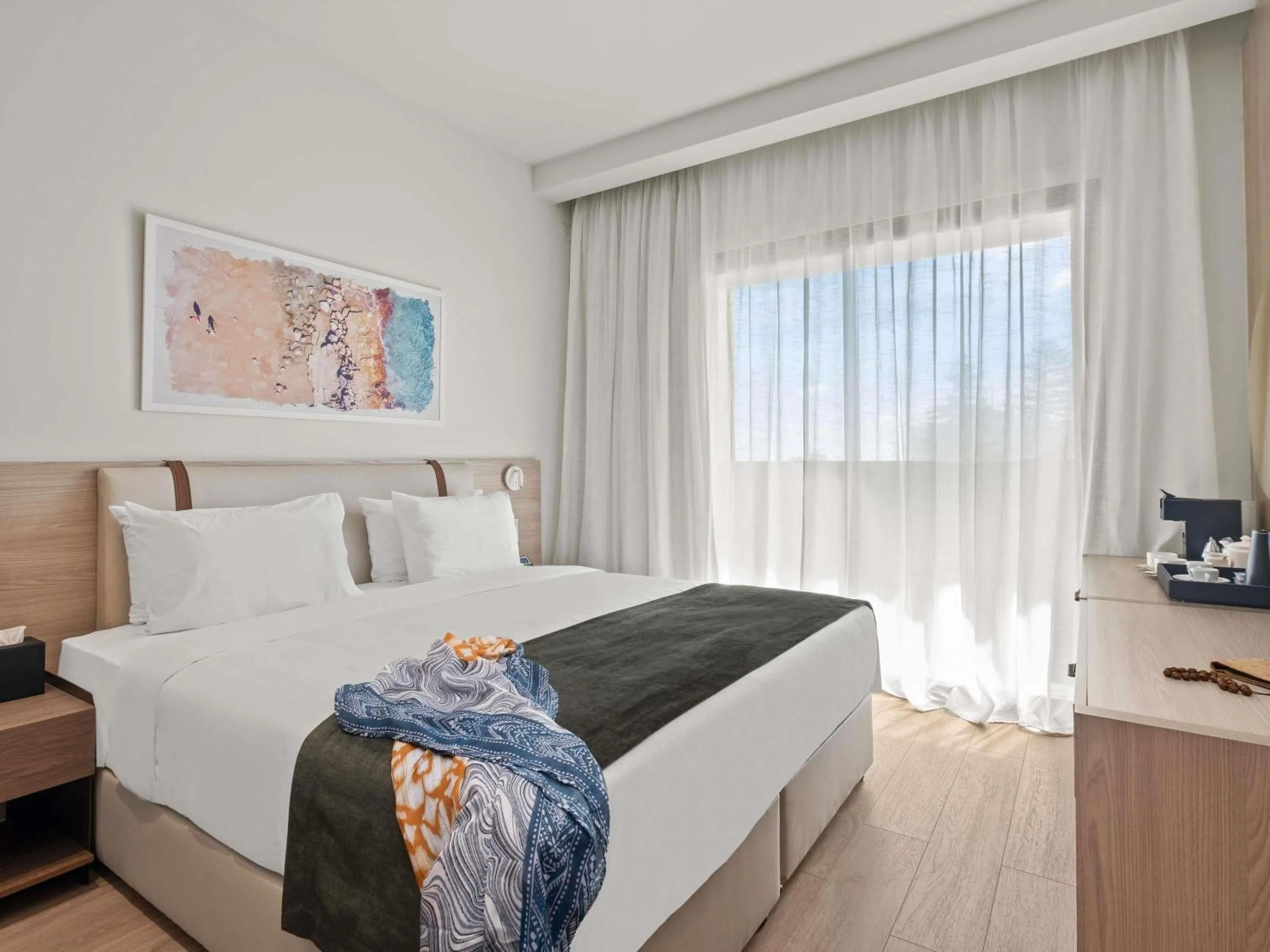 Classic room with zip beds and balcony in Mercure Larnaca Finikoudes Beach