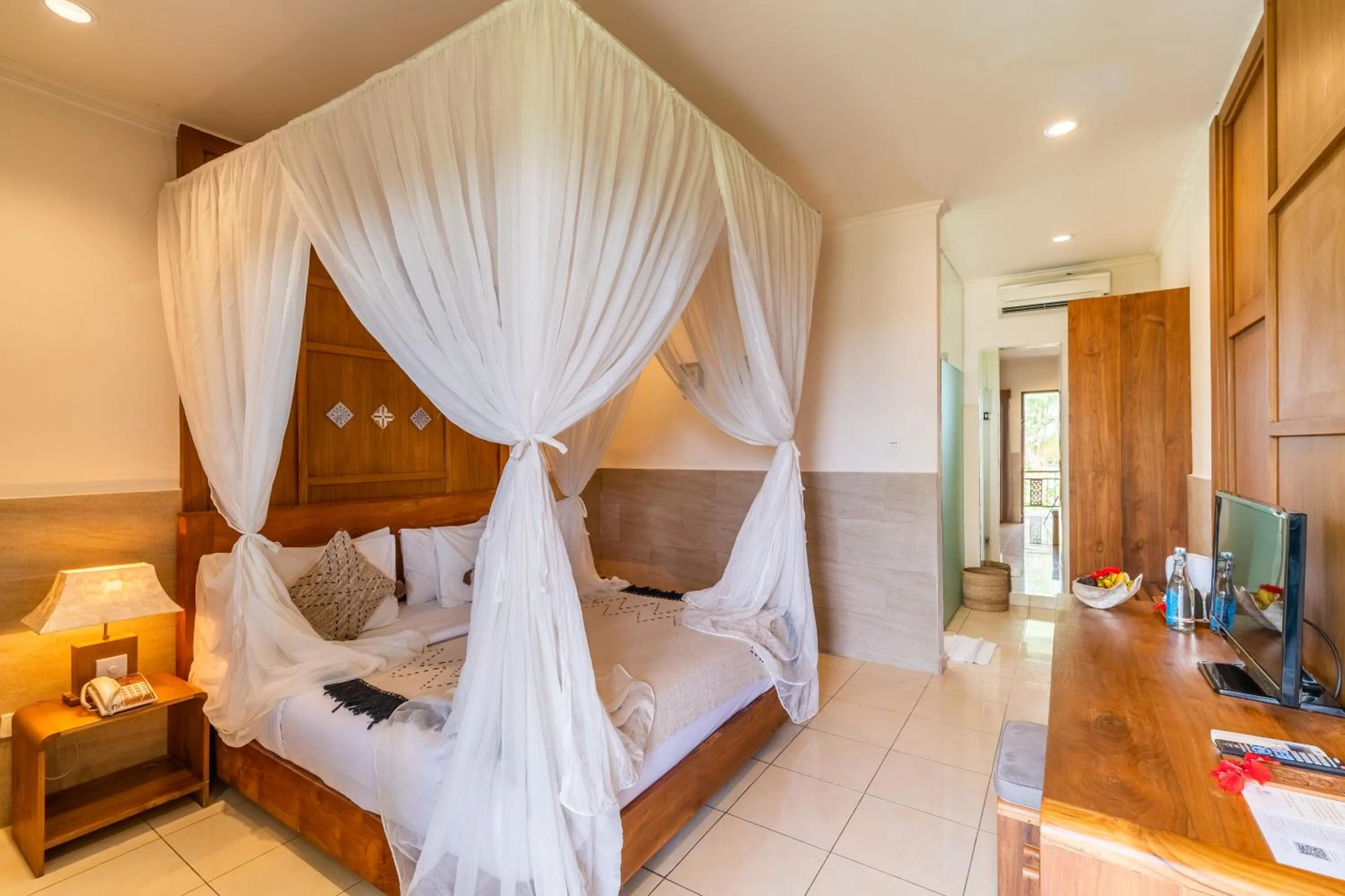 Deluxe Double or Twin Room with Free Benefit in Om Ham Retreat and Resort