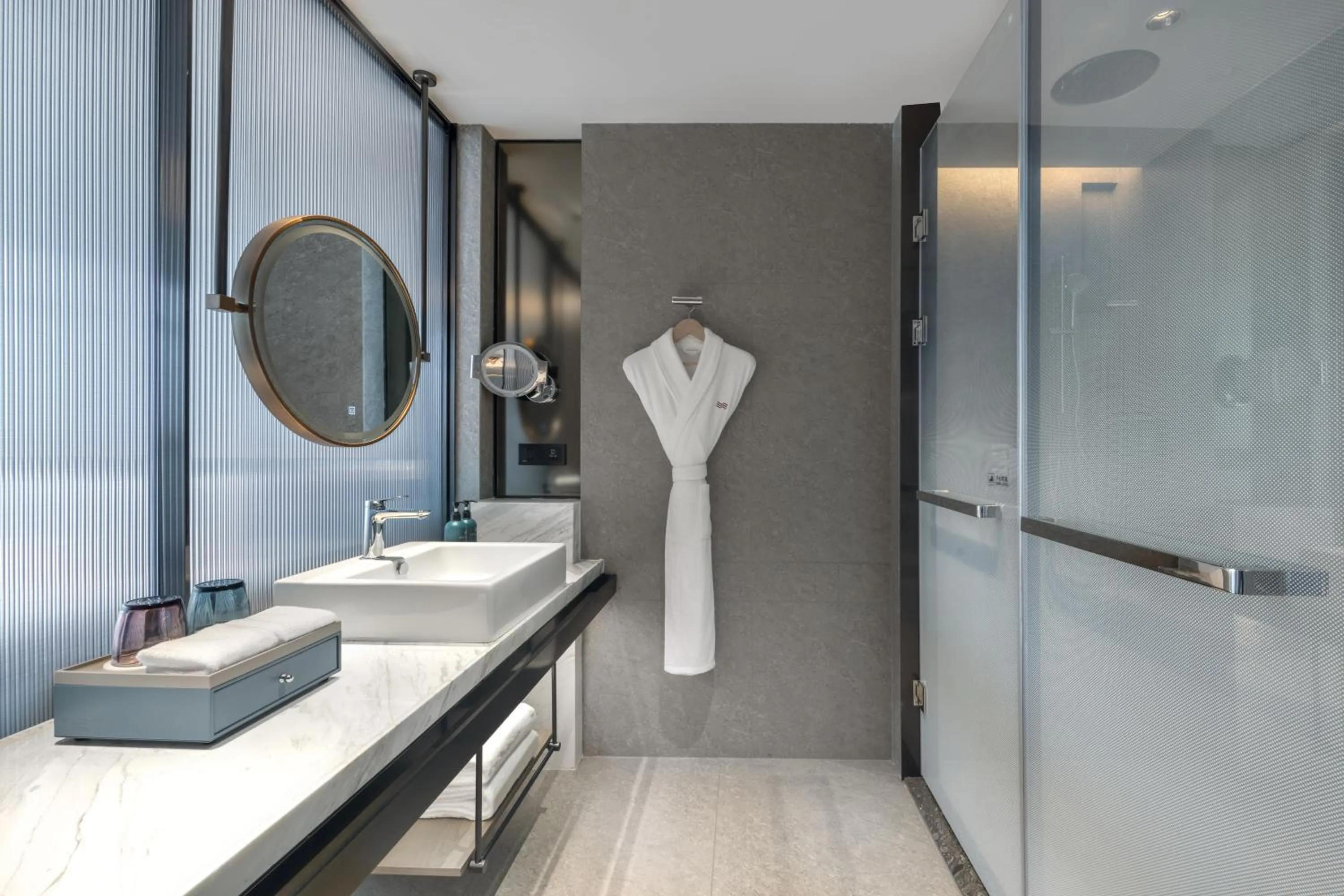 Standard Room in Crowne Plaza Xi'an Weiyang by IHG