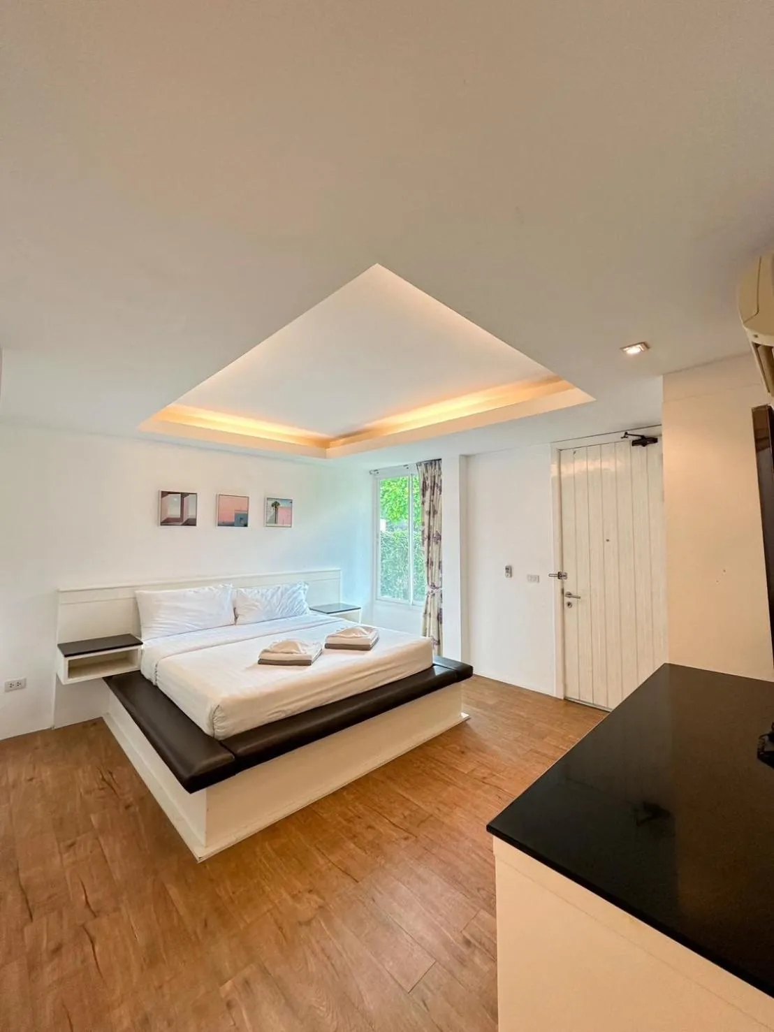 Superior Double Room in 75/2 Resident