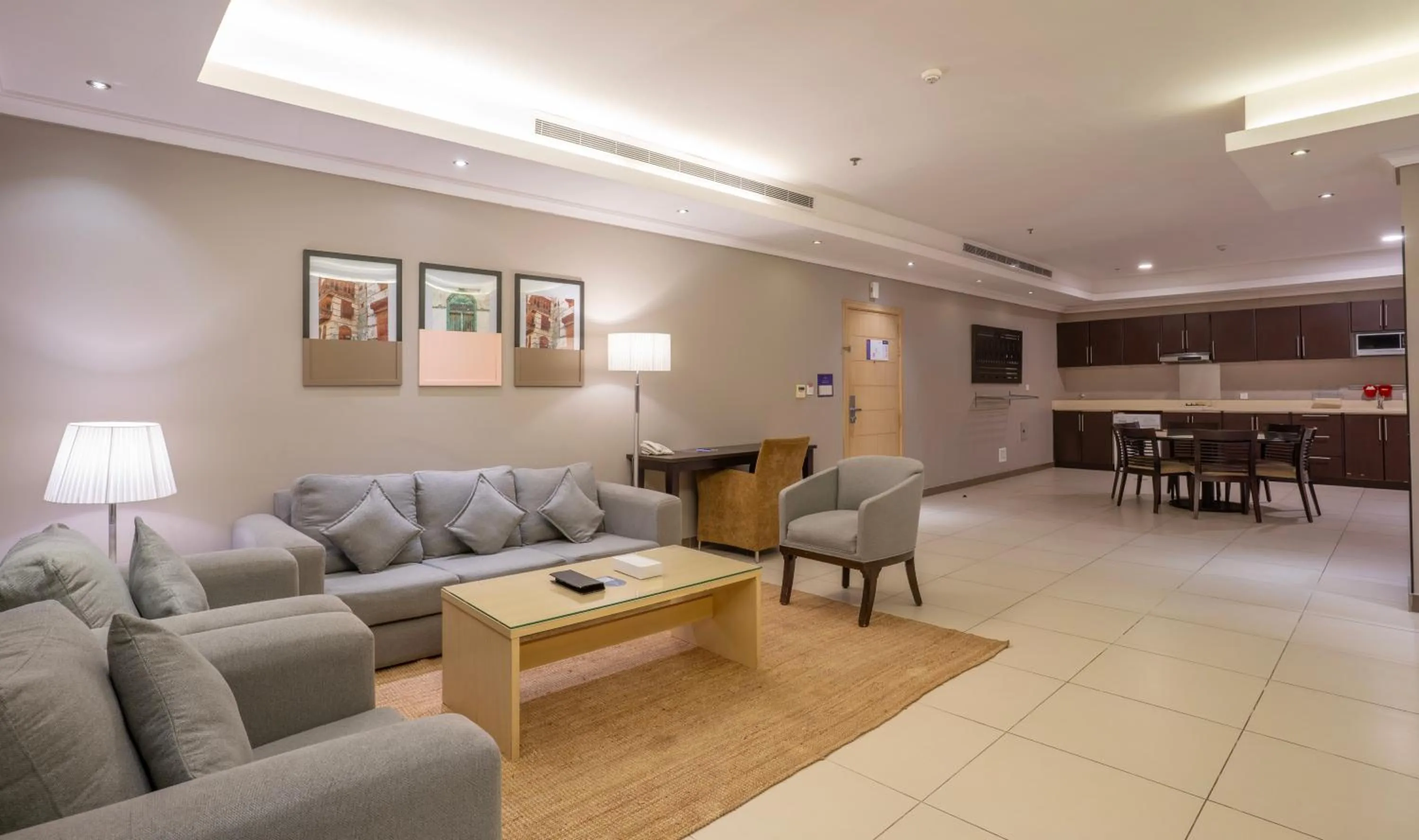 Two-Bedroom Suite in Dara Salam