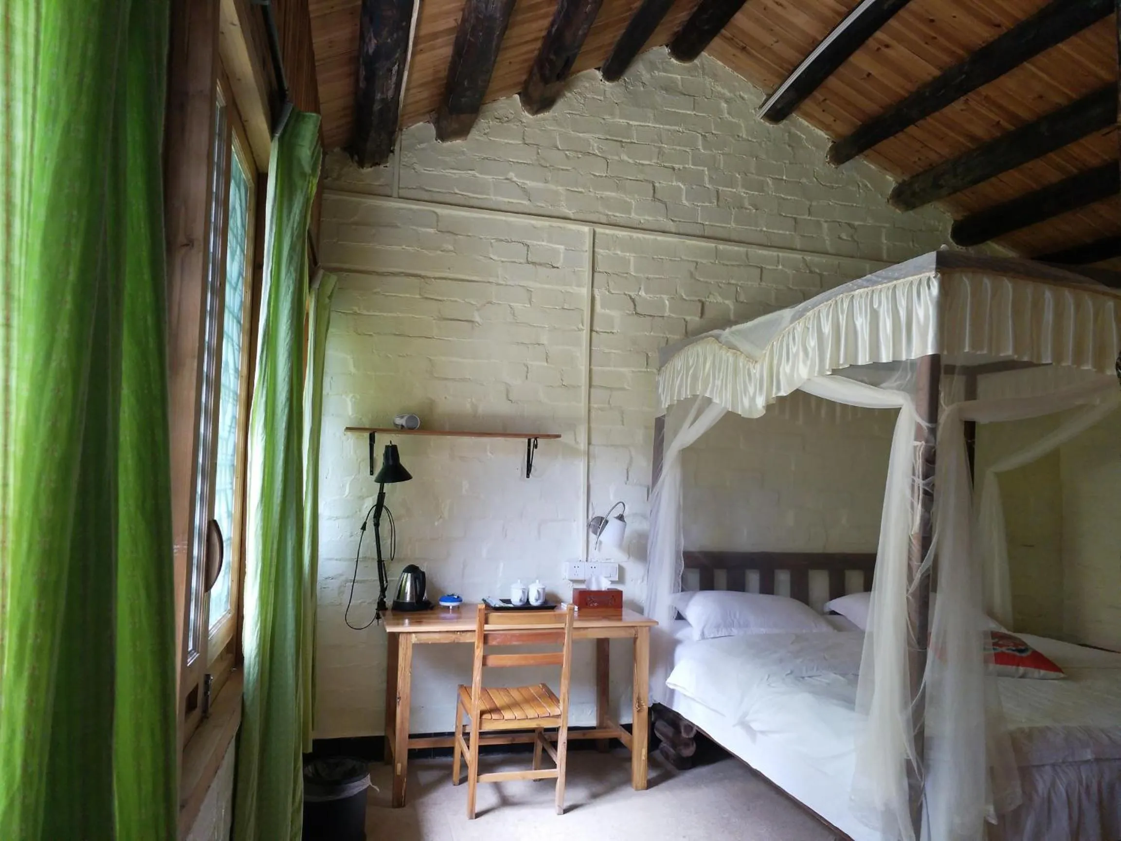 Standard Queen Room - 2 Breakfasts Only in Yangshuo Loong Old House