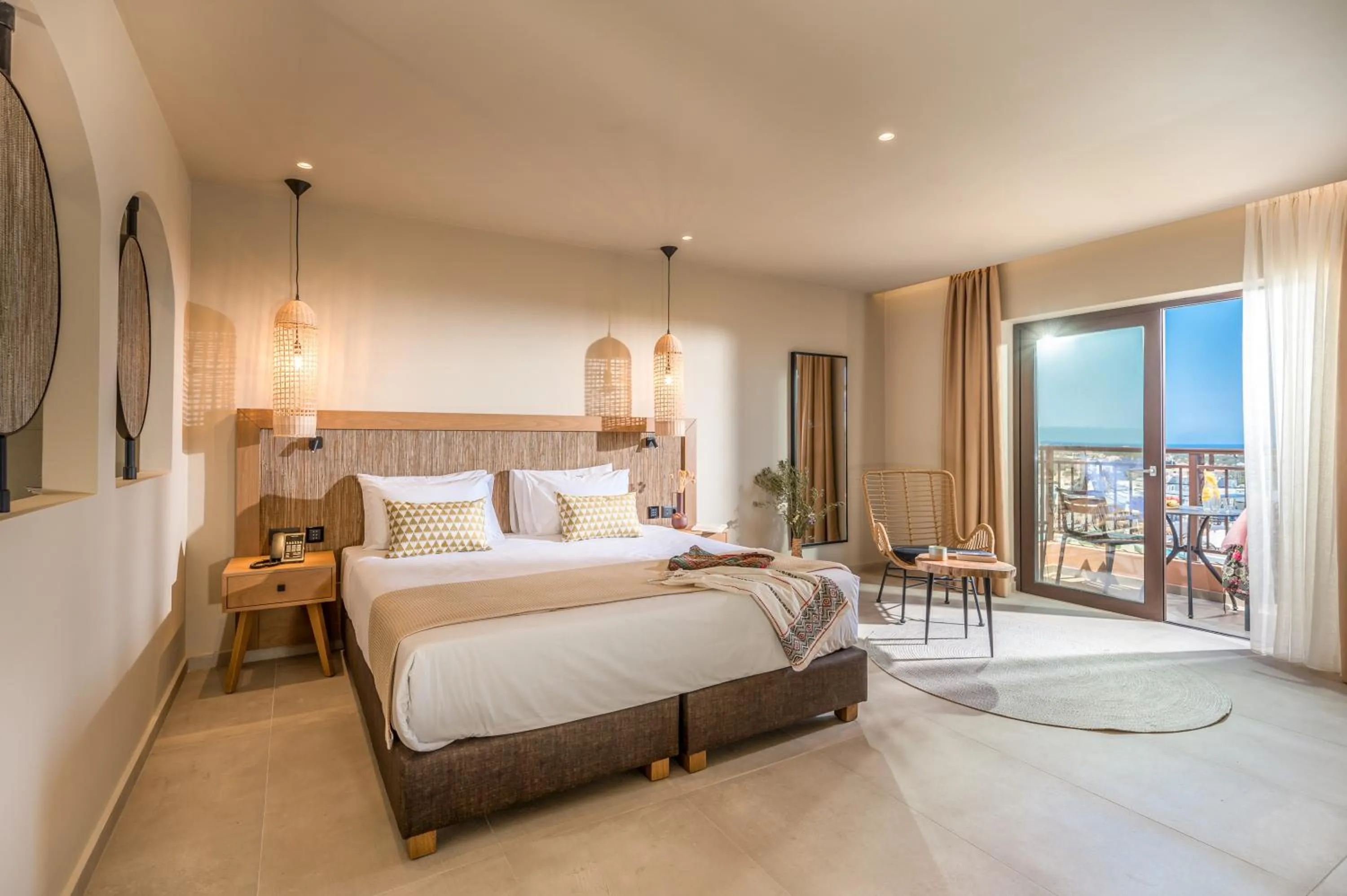 Suite with Sea View in Hotel Pyriá