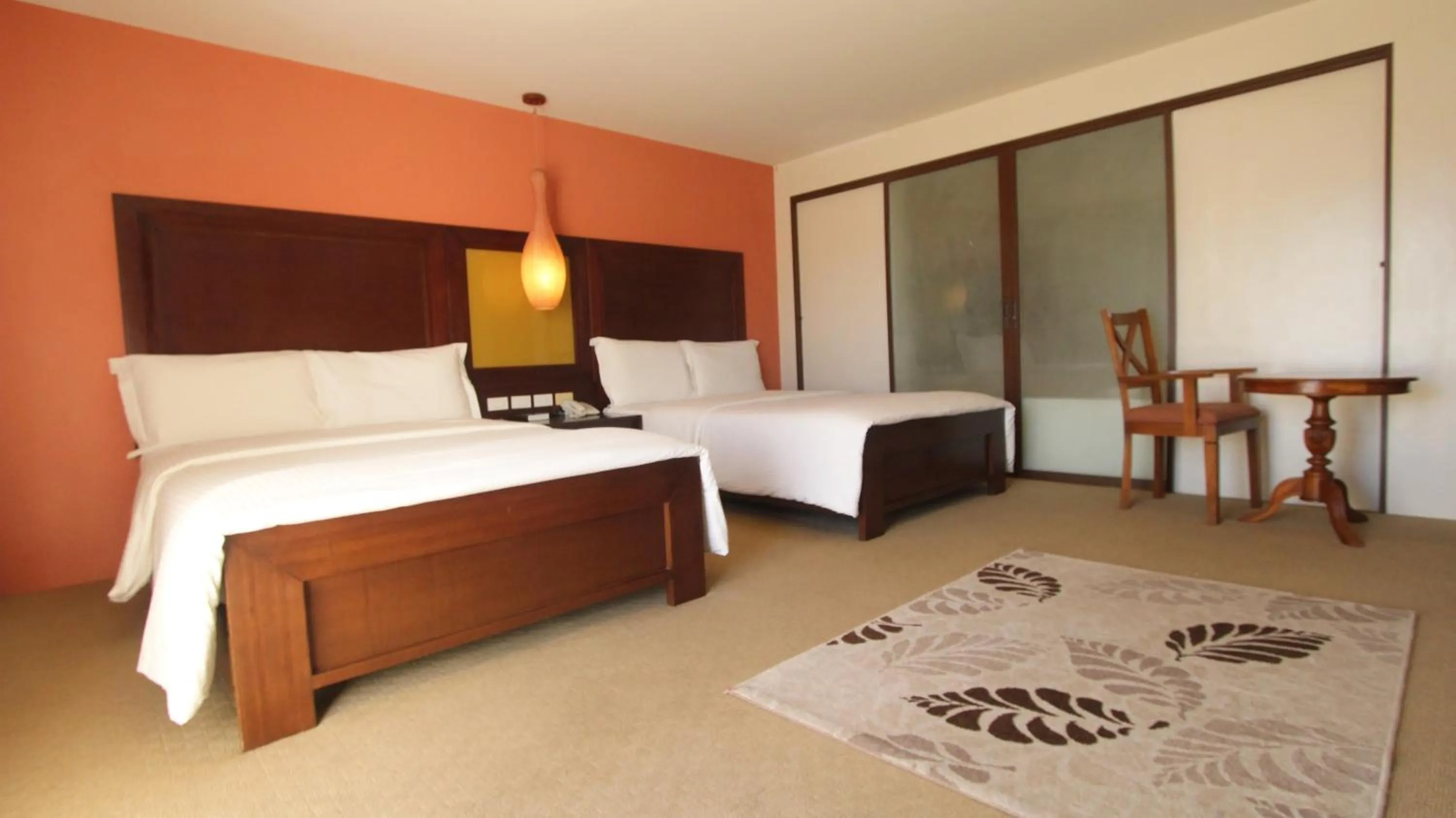 Executive Suite in Coron Gateway Hotel & Suites