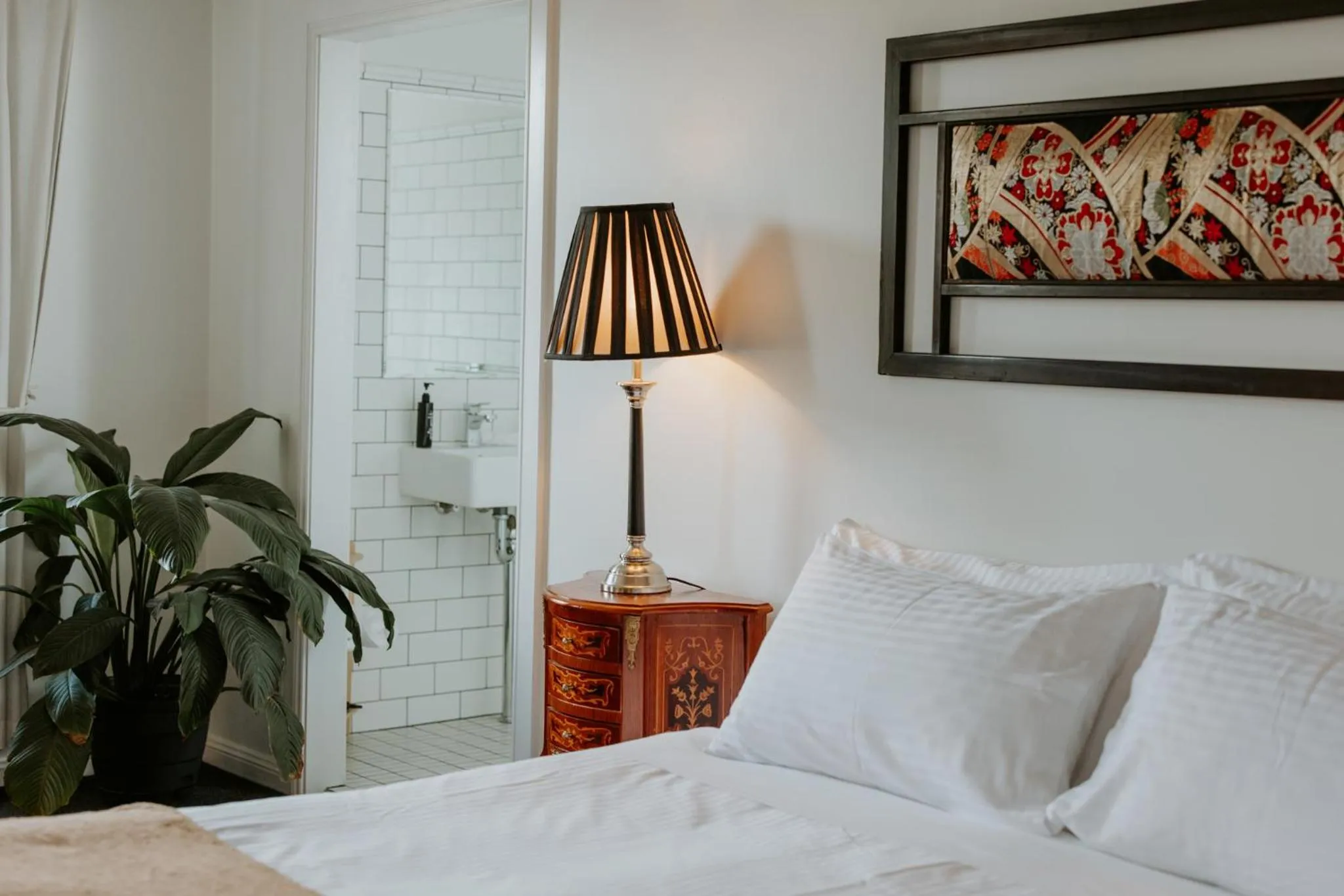 Superior King Suite in The Bronte Boutique Hotel