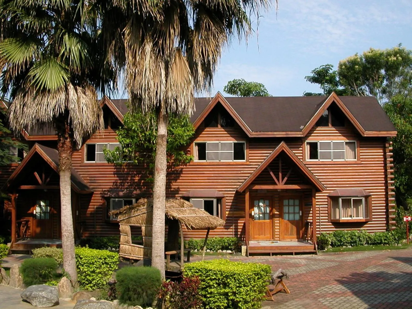 One-Bedroom Chalet in Master Bear Resort