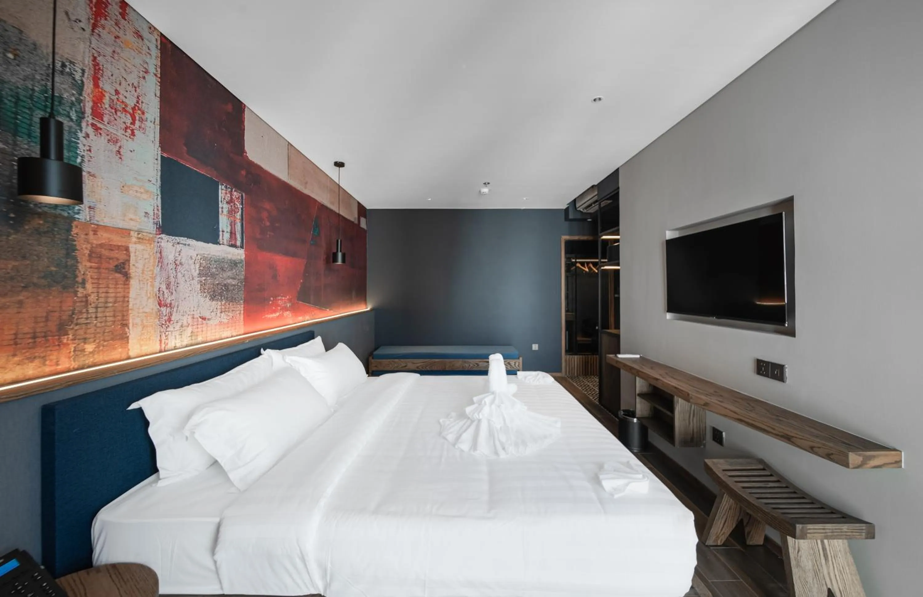 Deluxe Double Room in TK Phu Quoc Hotel - Grand World Phu Quoc