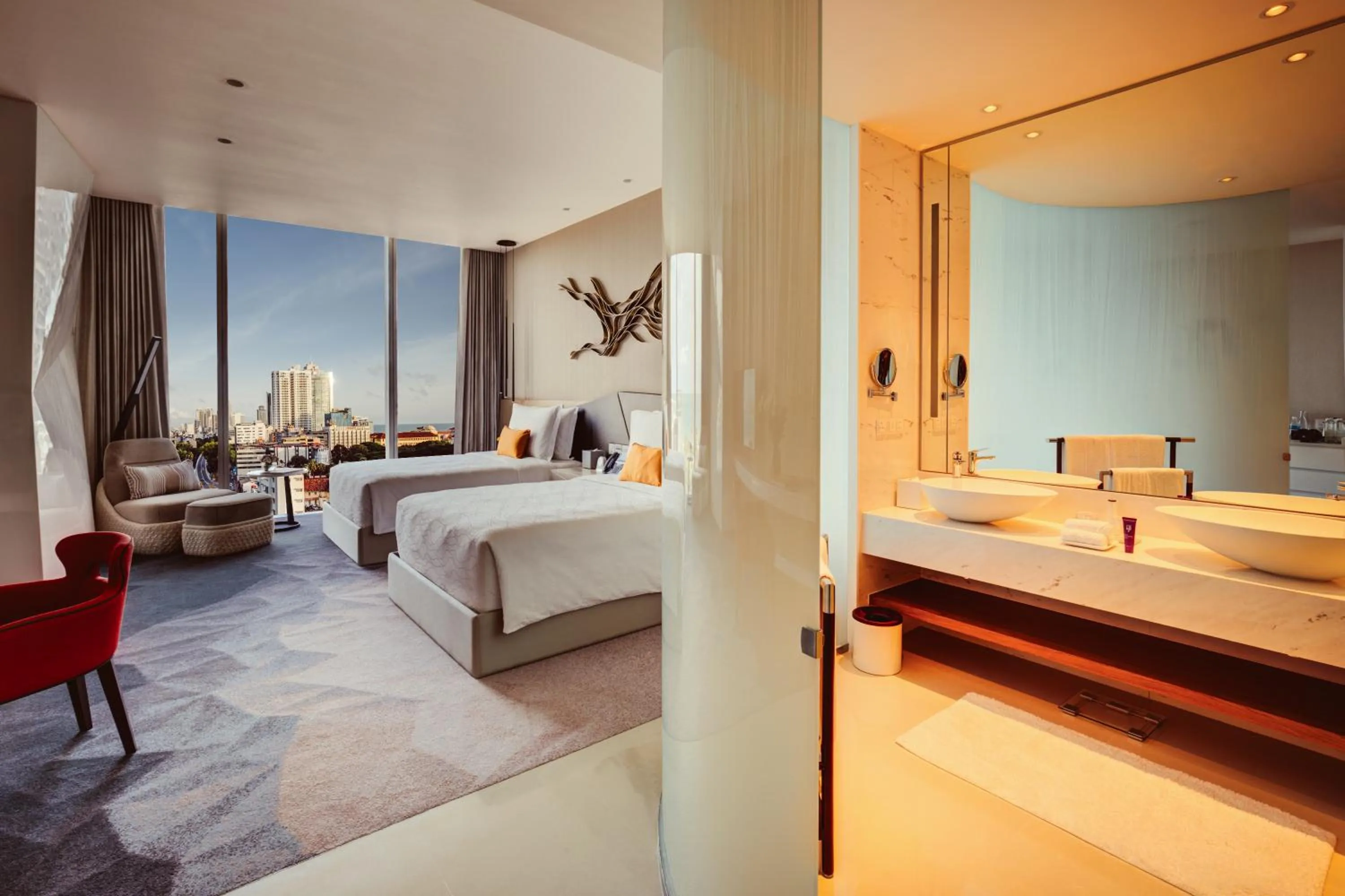 Premier Life Cityscape View Twin Room - single occupancy in Cinnamon Life at City of Dreams