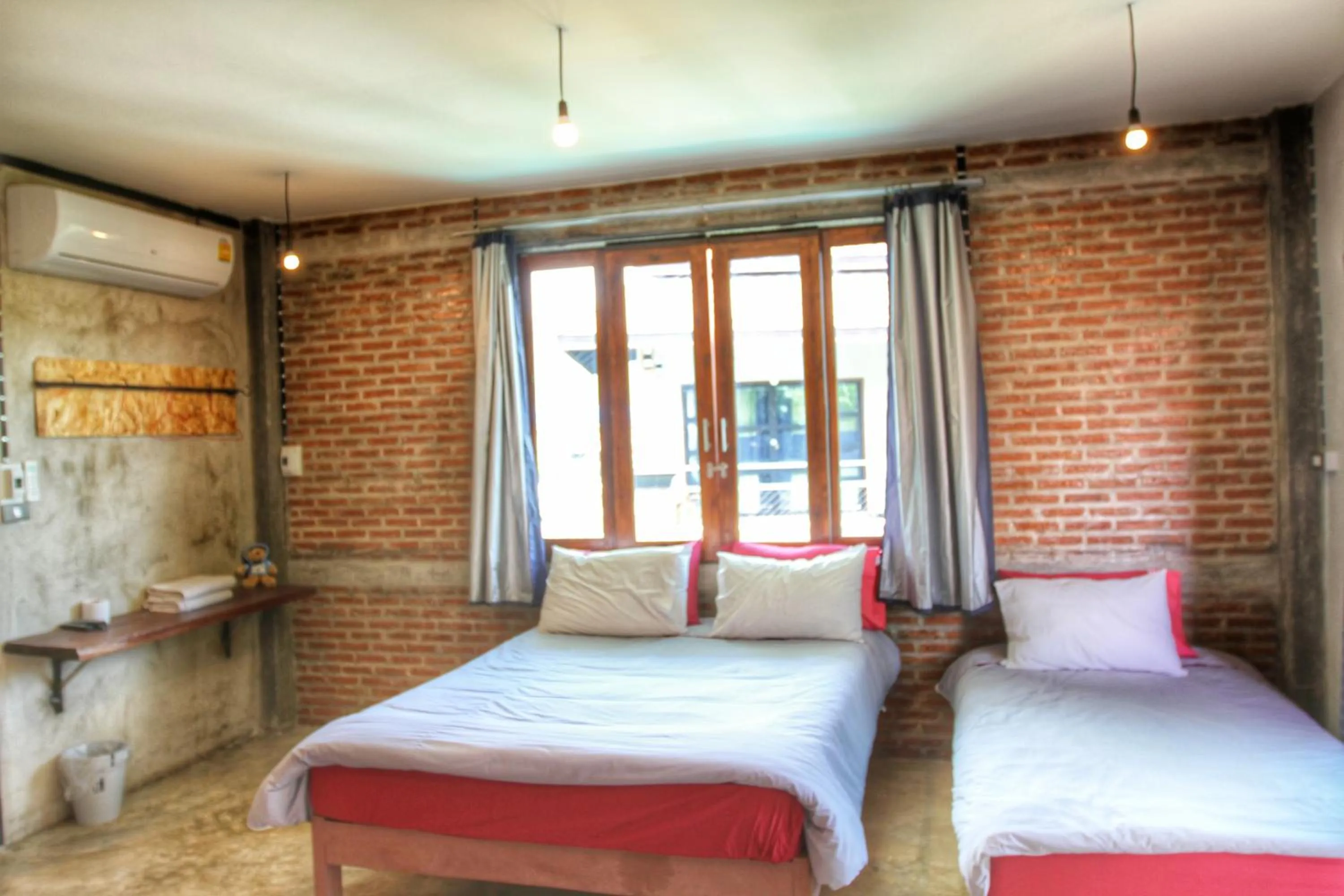 Family Suite with Balcony in Above The Sea Maesariang