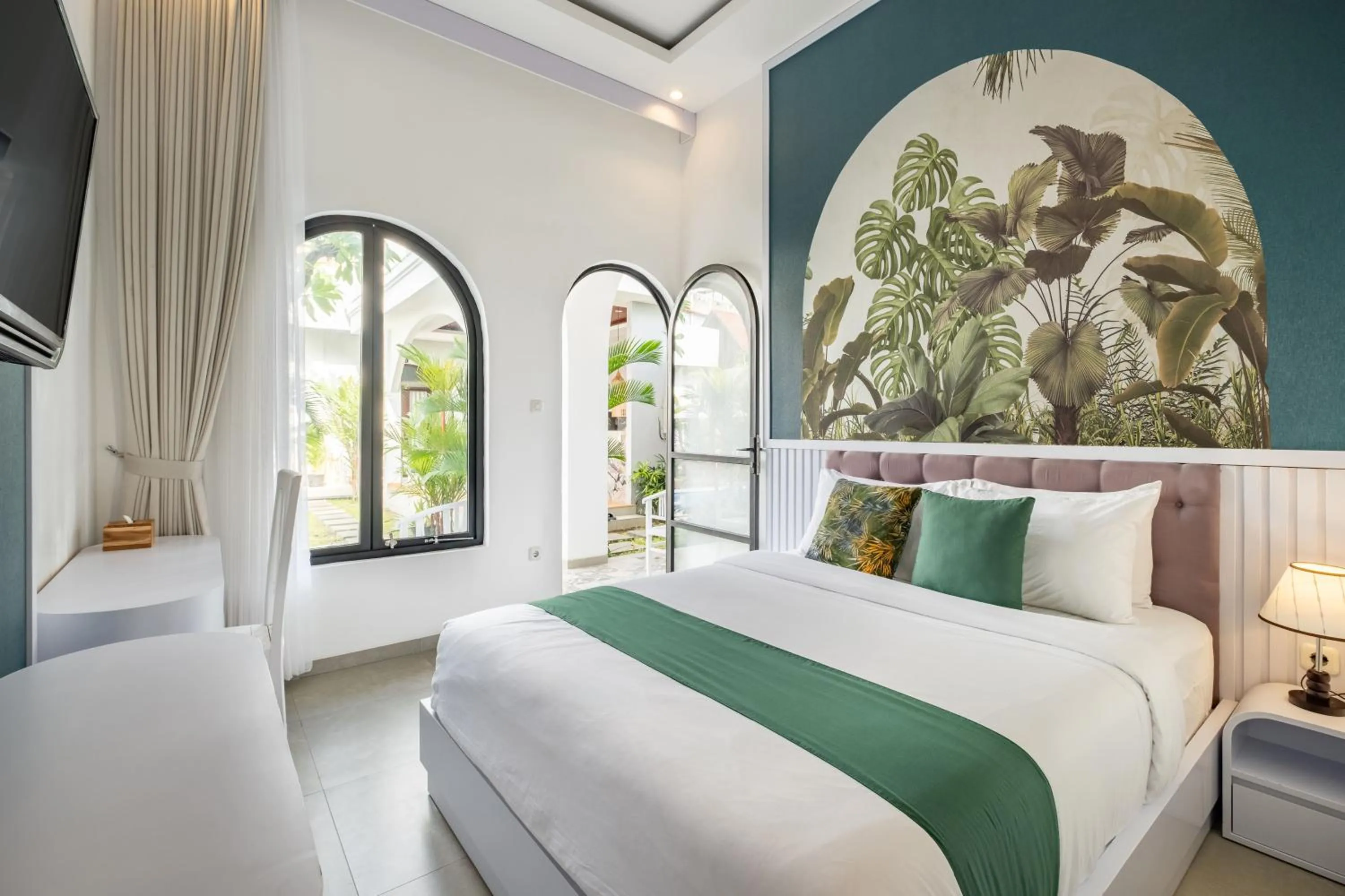 Superior Double Room in Cove Ume Nerus Residences & Villa