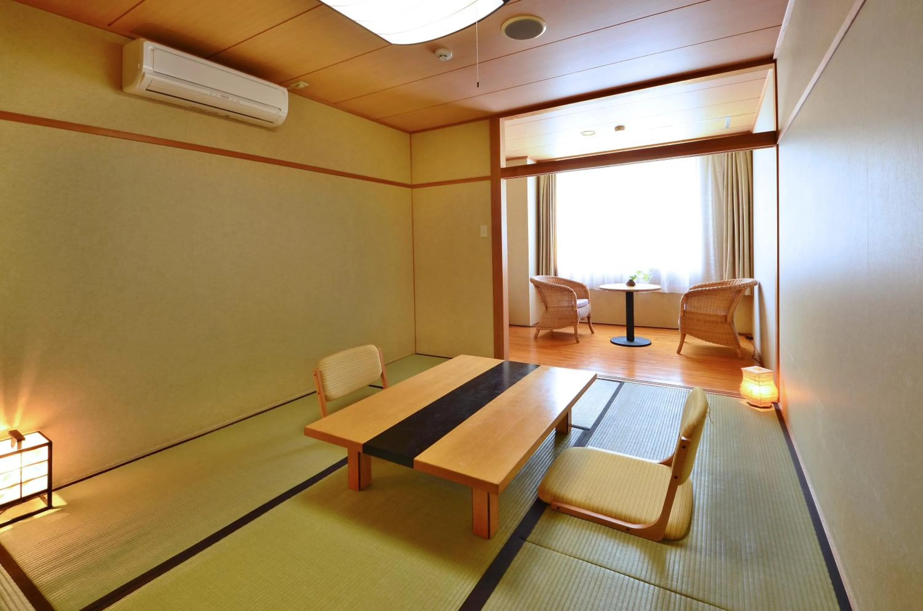 Japanese-Style Room in Sunriver Oboke