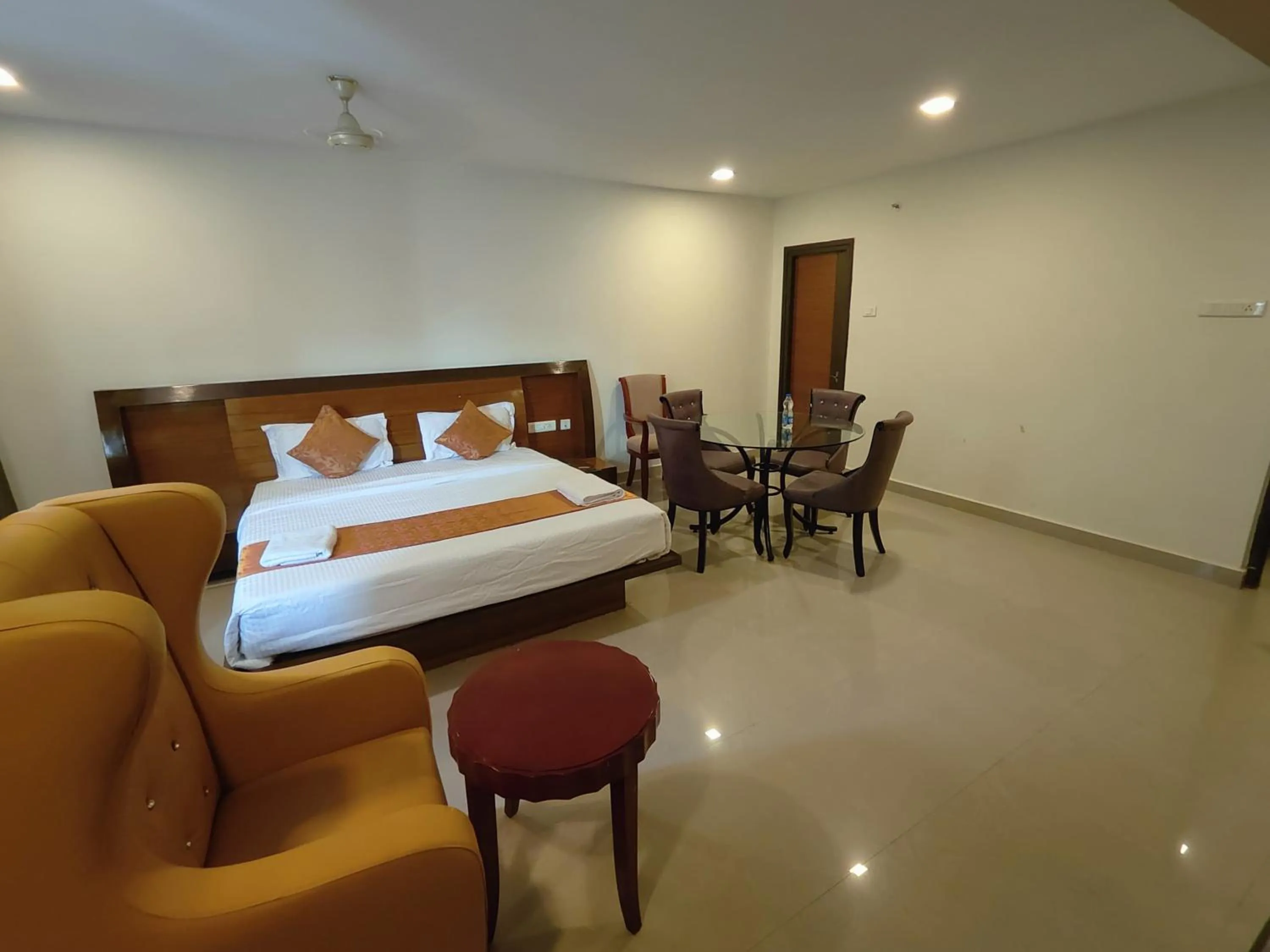 Superior Double Room in HOTEL REDLAS INN