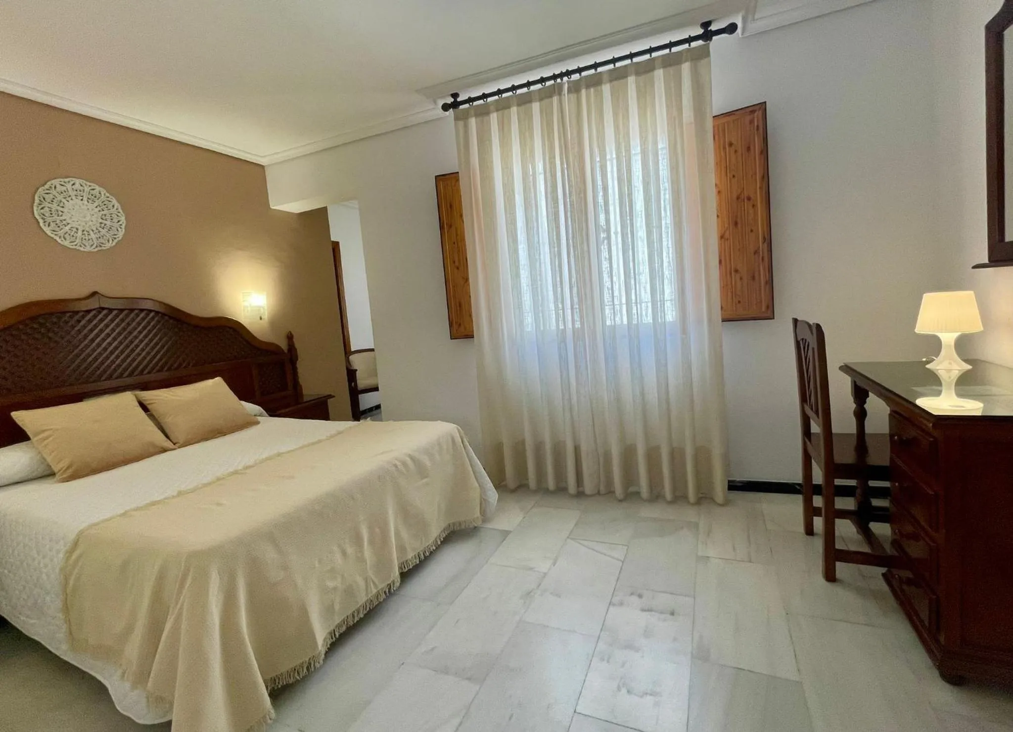Double or Twin Room in Hotel Los Omeyas