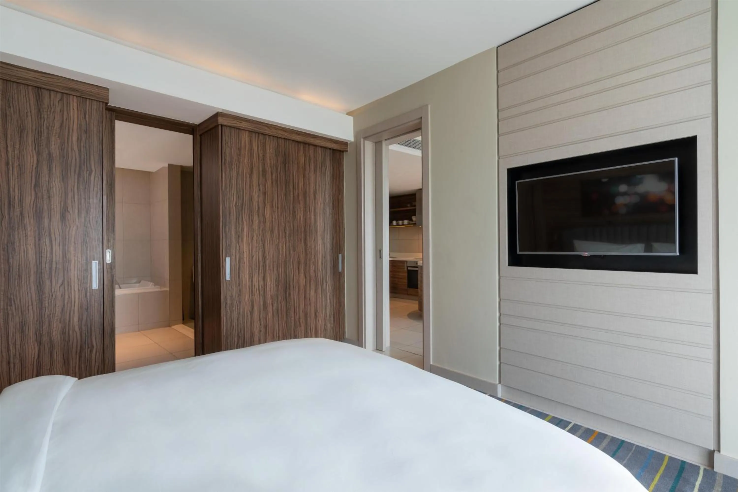 One-Bedroom Apartment with Balcony and Sea View in Radisson Blu Hotel & Residence Maputo