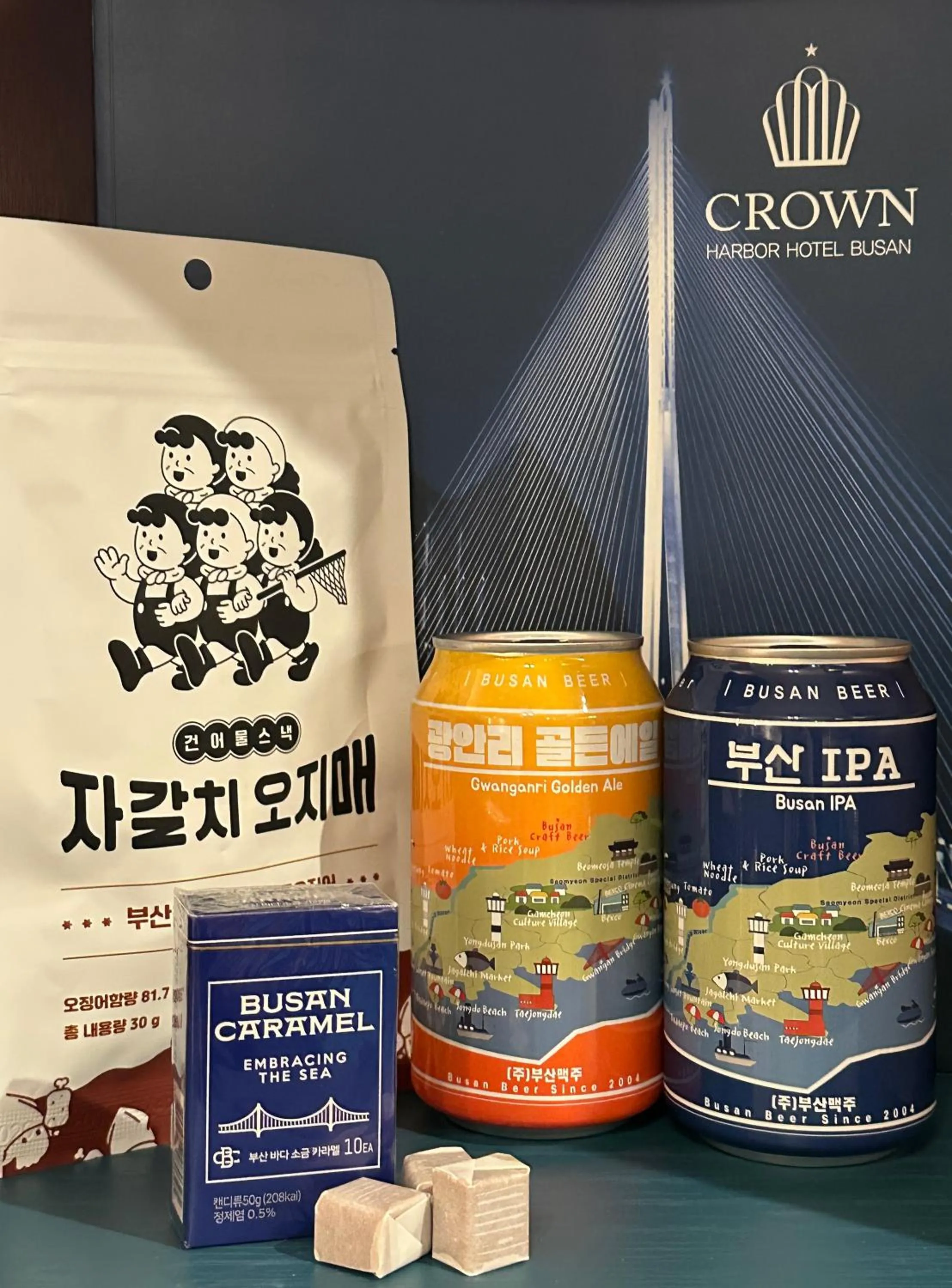 [EF Lounge PKG] Junior Suite City View + Acqua Di Parma Amenity Set (one-time provided) + Welcome Busan Mini-bar + Dessert Lounge in Crown Harbor Hotel Busan