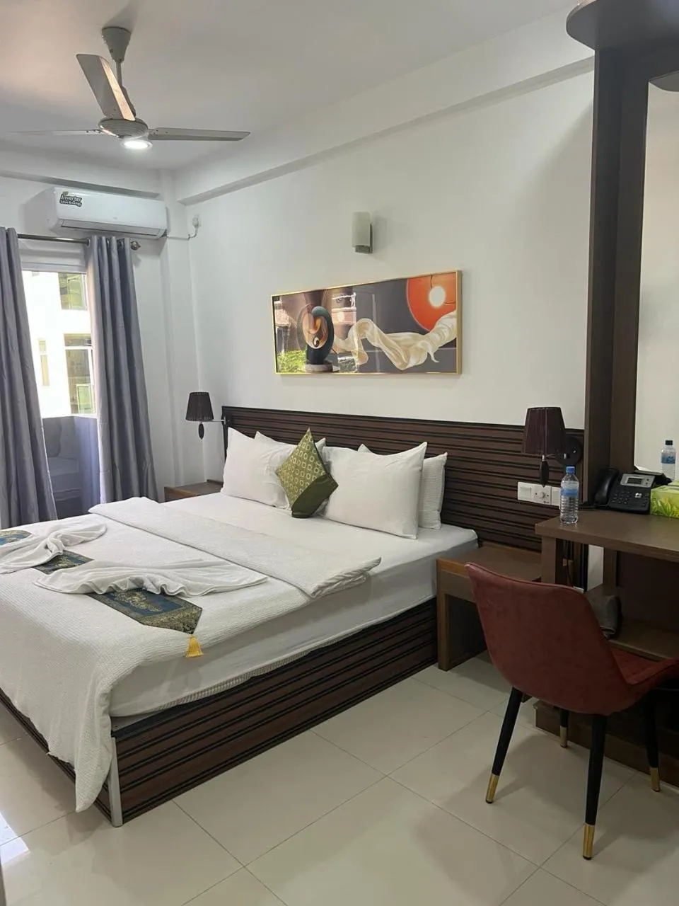 Deluxe Double Room with Balcony in HS Miracle Grand