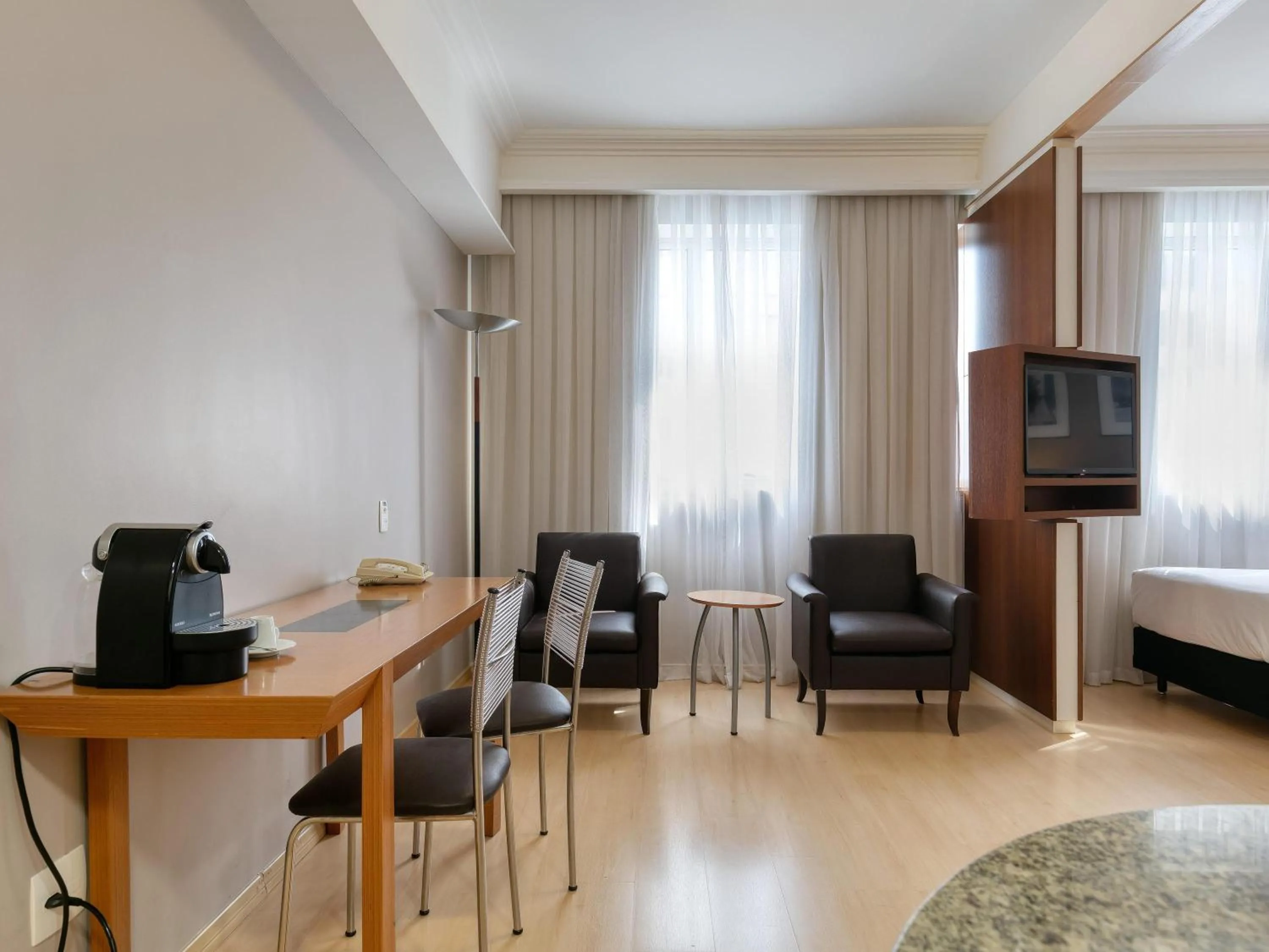 Superior Twin Room in Mercure Belo Horizonte Savassi
