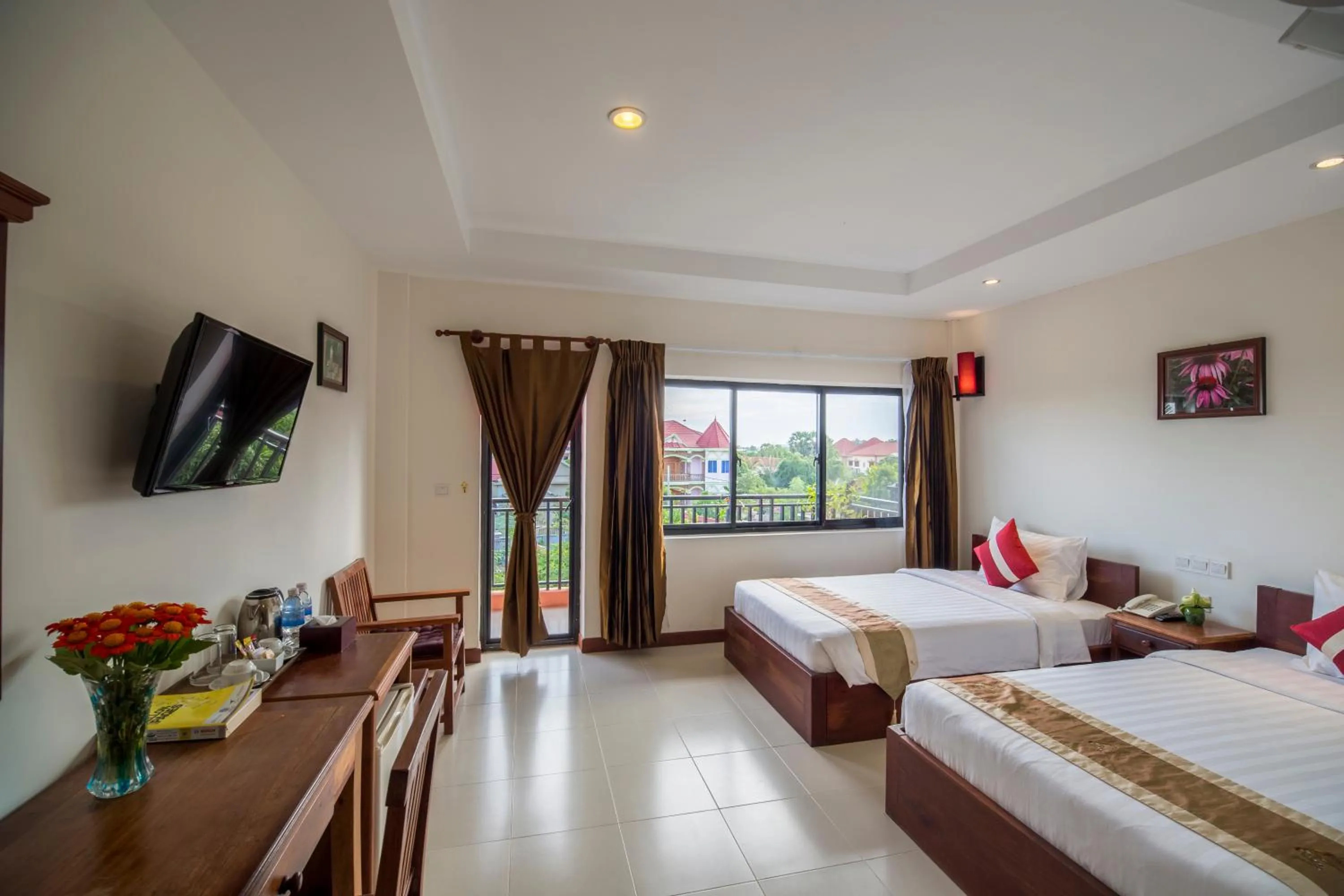 Deluxe Twin Room in Kouprey Hotel