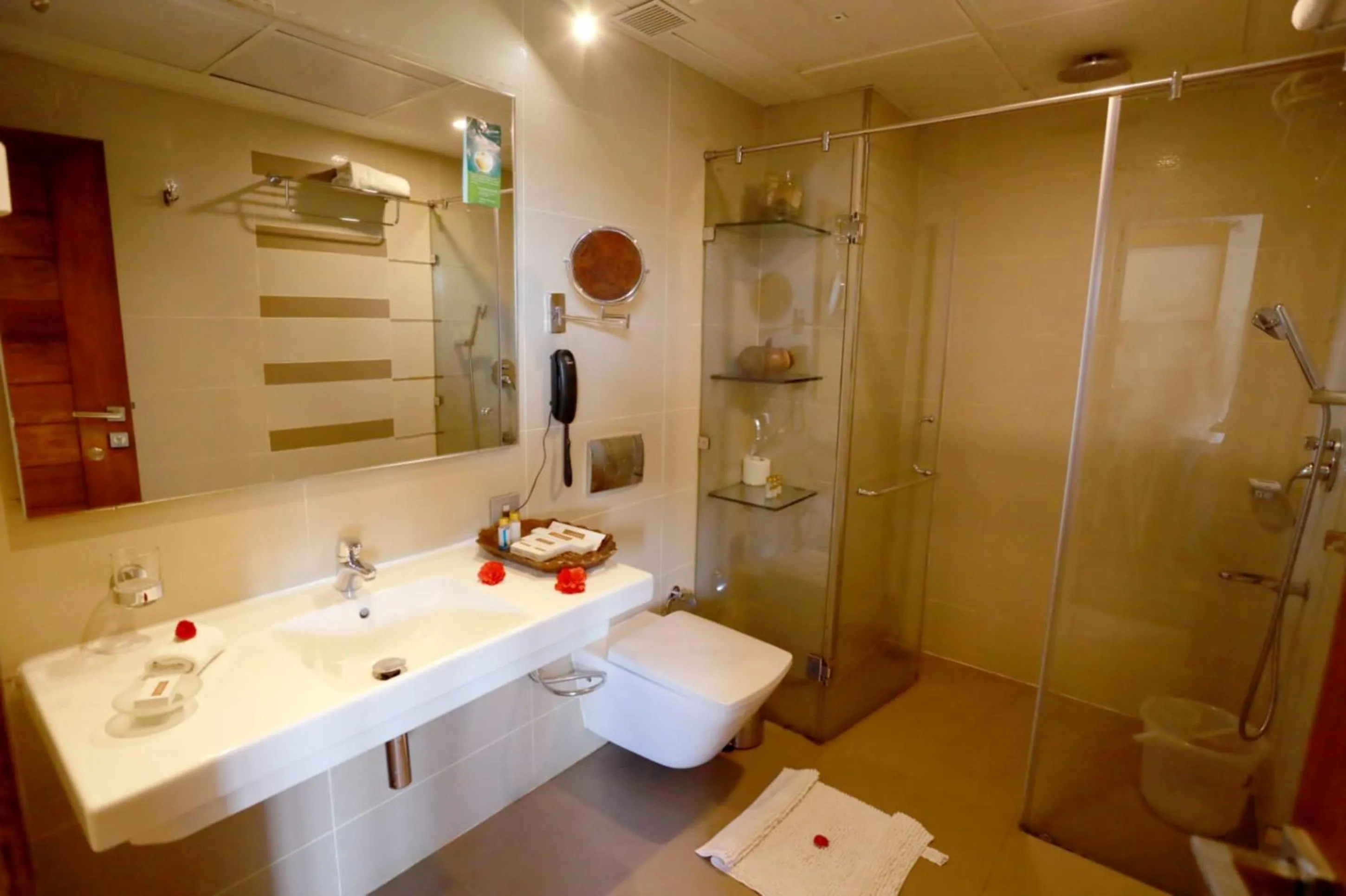 Honeymoon Suite in Chandys Windy Woods Munnar