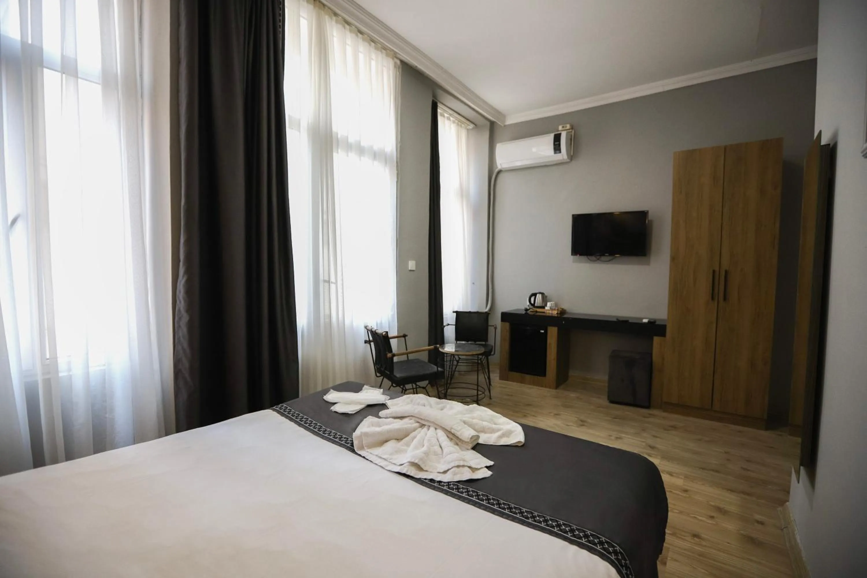 Deluxe Room in LA PERA SUİTES