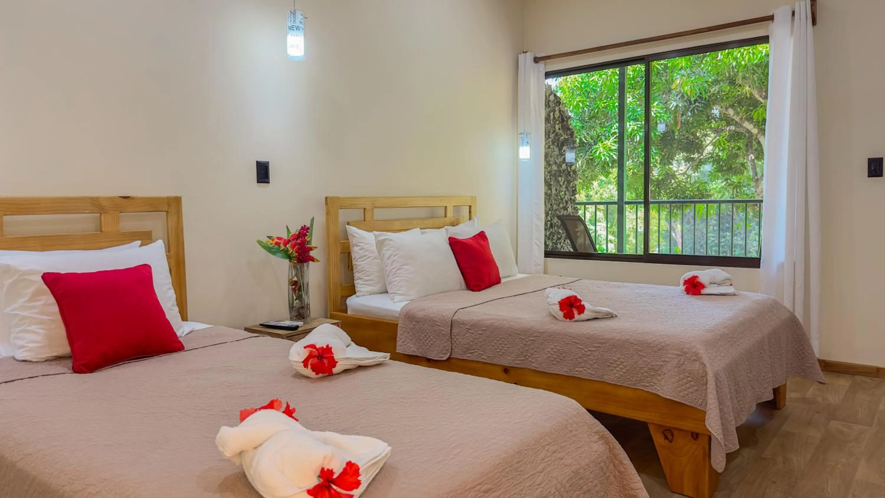 Deluxe Garden View in Tabulia Tree