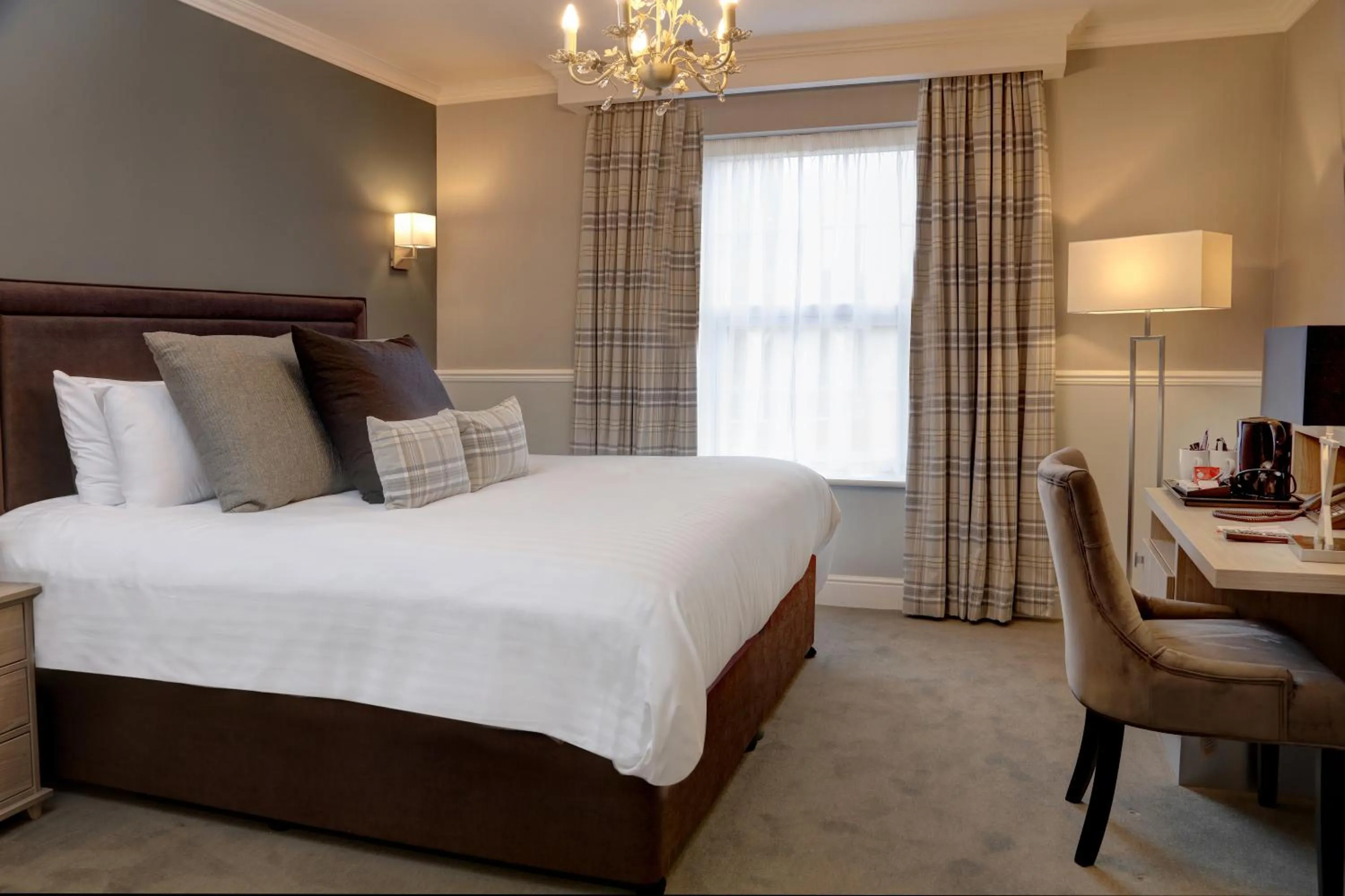 Deluxe Double Room - Non-Smoking in Best Western Plus Kenwick Park Hotel