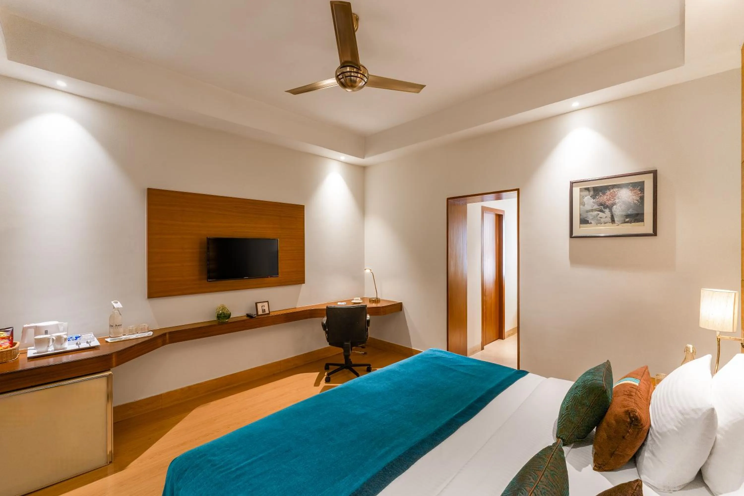 Deluxe Double or Twin Room - single occupancy in The Astor