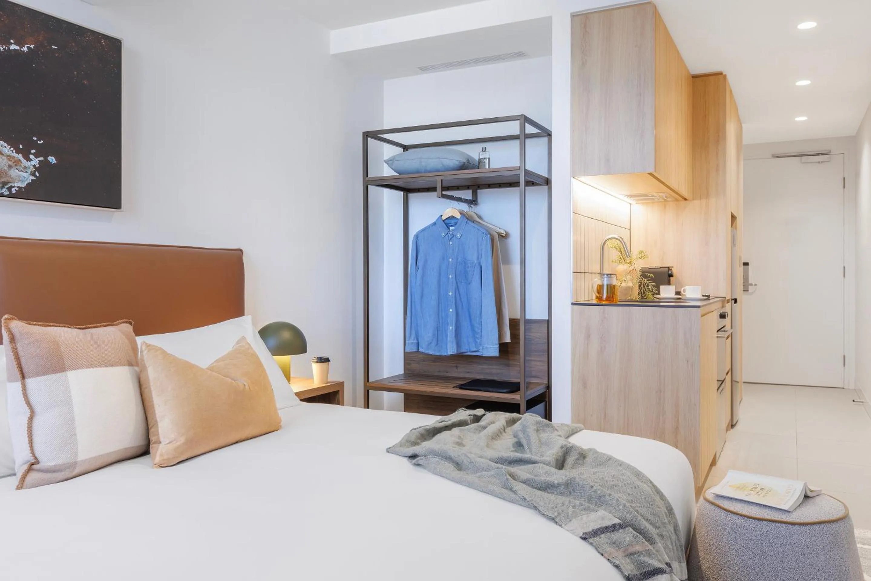 Three Bedroom Apartment - Interconnecting in Punthill Sunshine