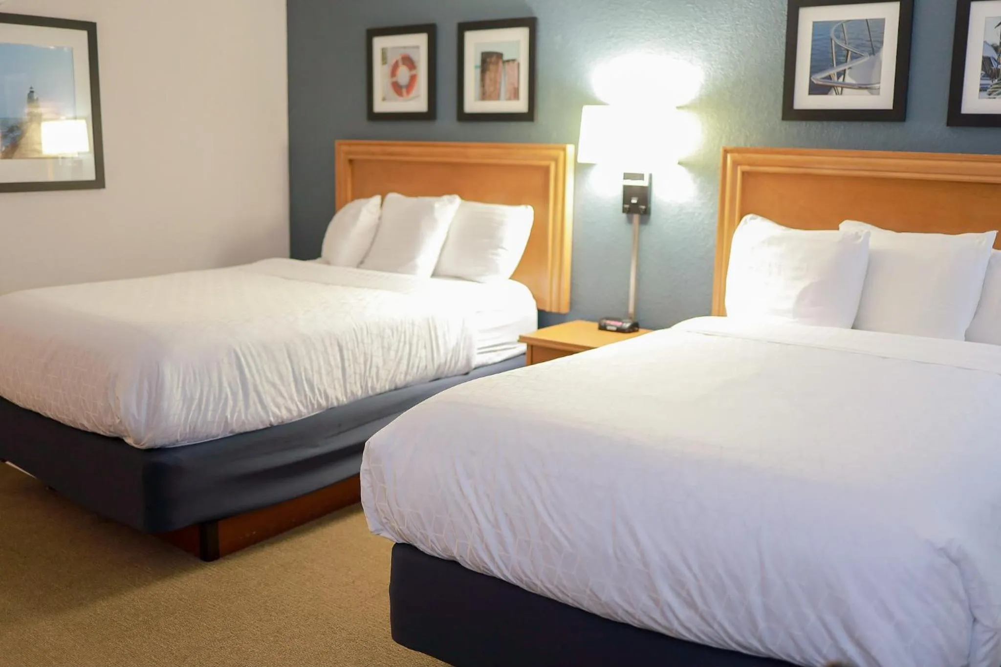 Double Room in Harbor Town Inn, BW Signature Collection