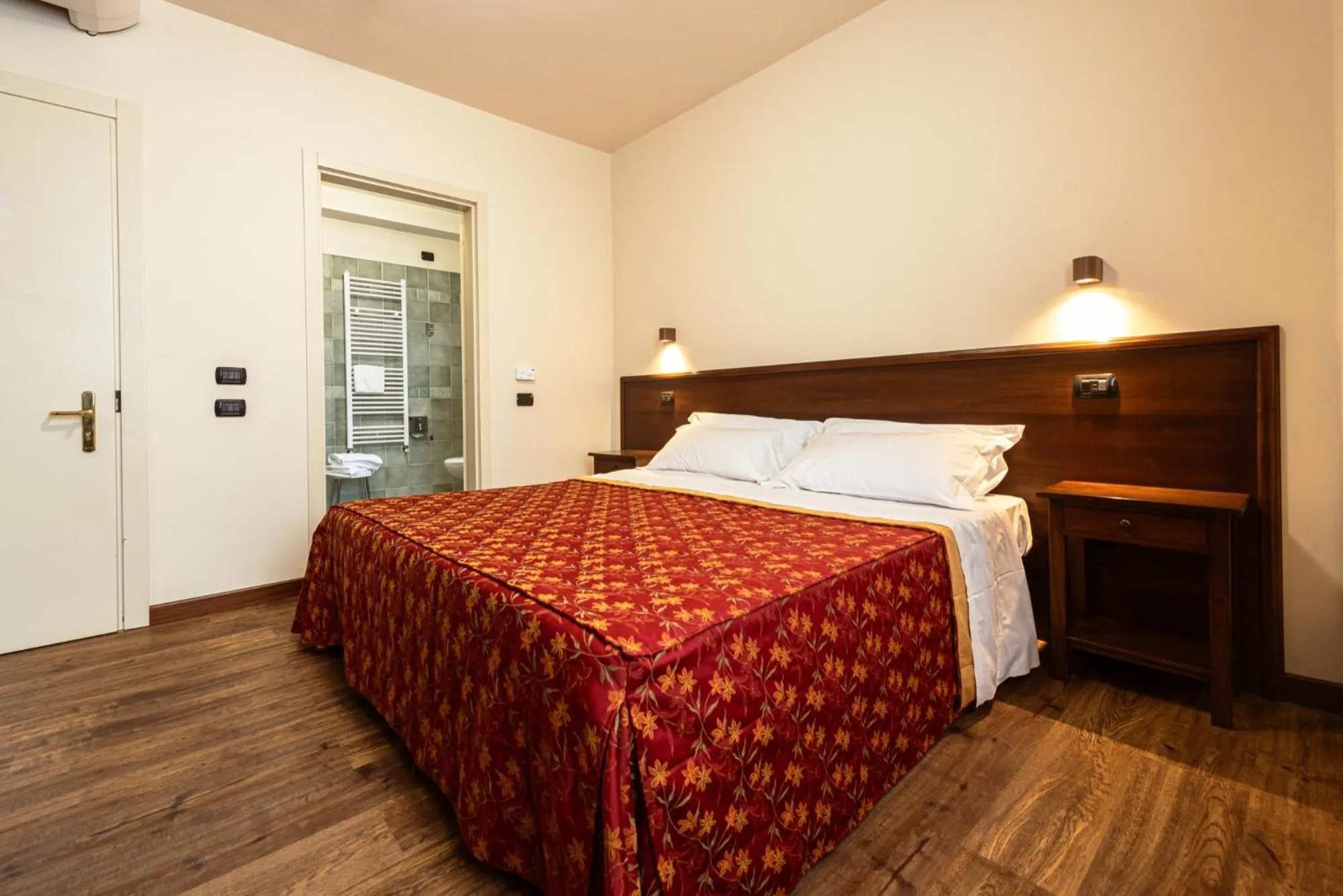 Double or Twin Room in Dimora San Secondo