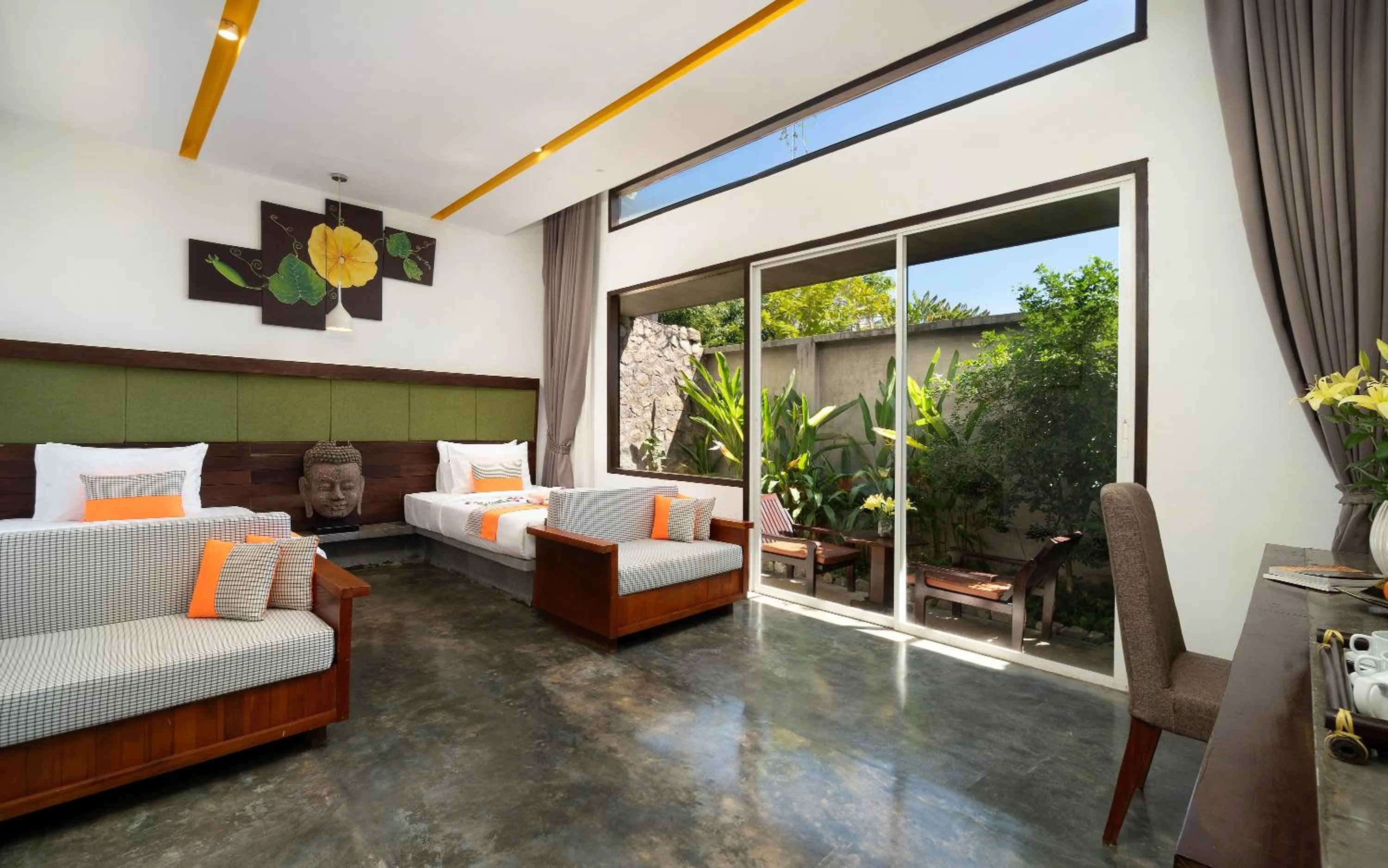 Deluxe Twin with Bathtub and Terrace in The Calm Oasis