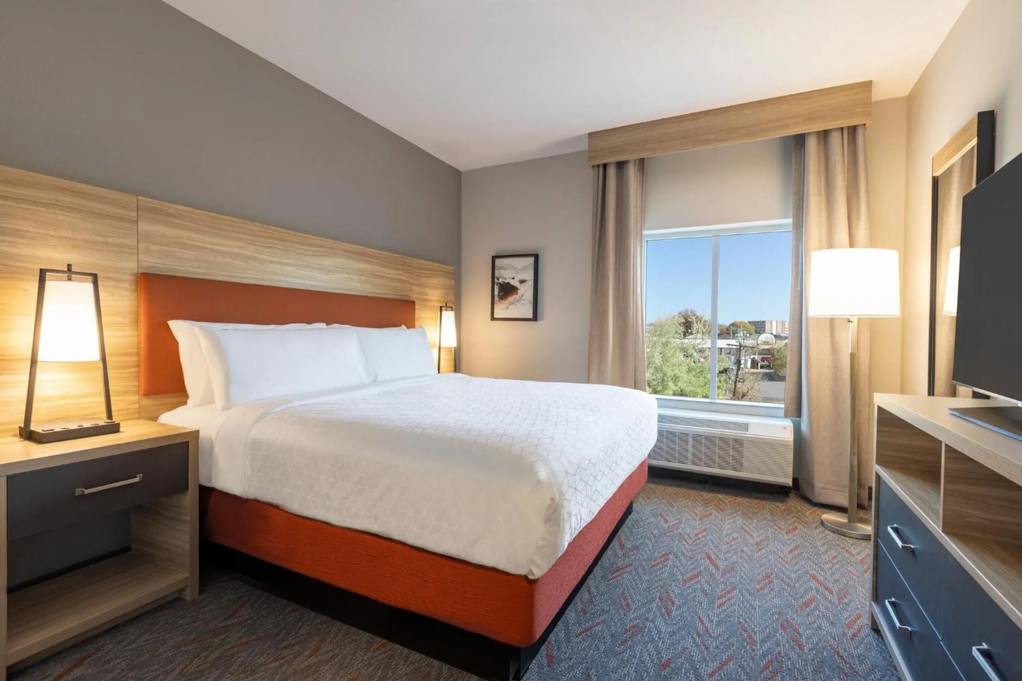 One-Bedroom King Suite - Communications Accessible in Candlewood Suites Pittston by IHG