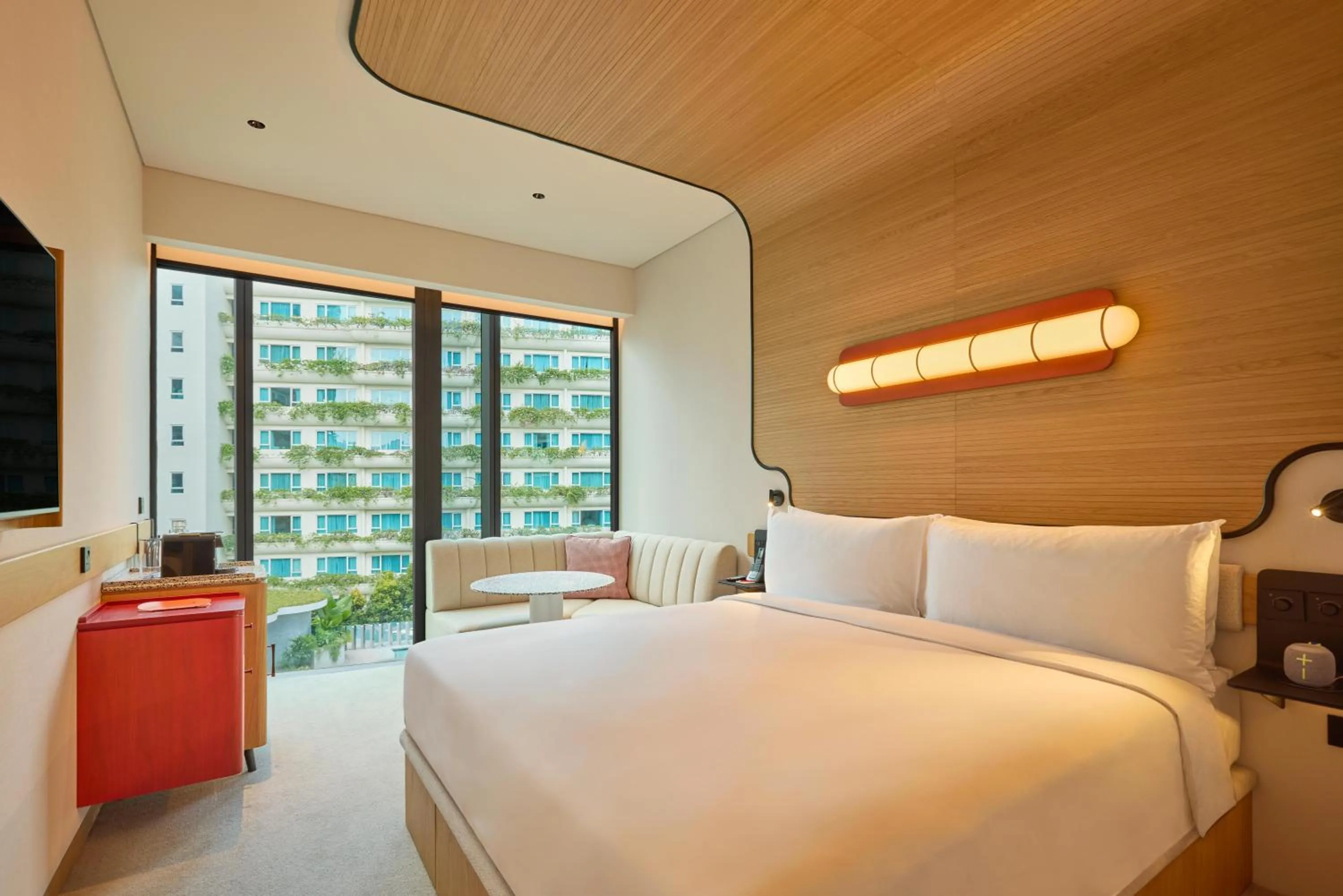 King Room with Pool View in The Standard, Singapore
