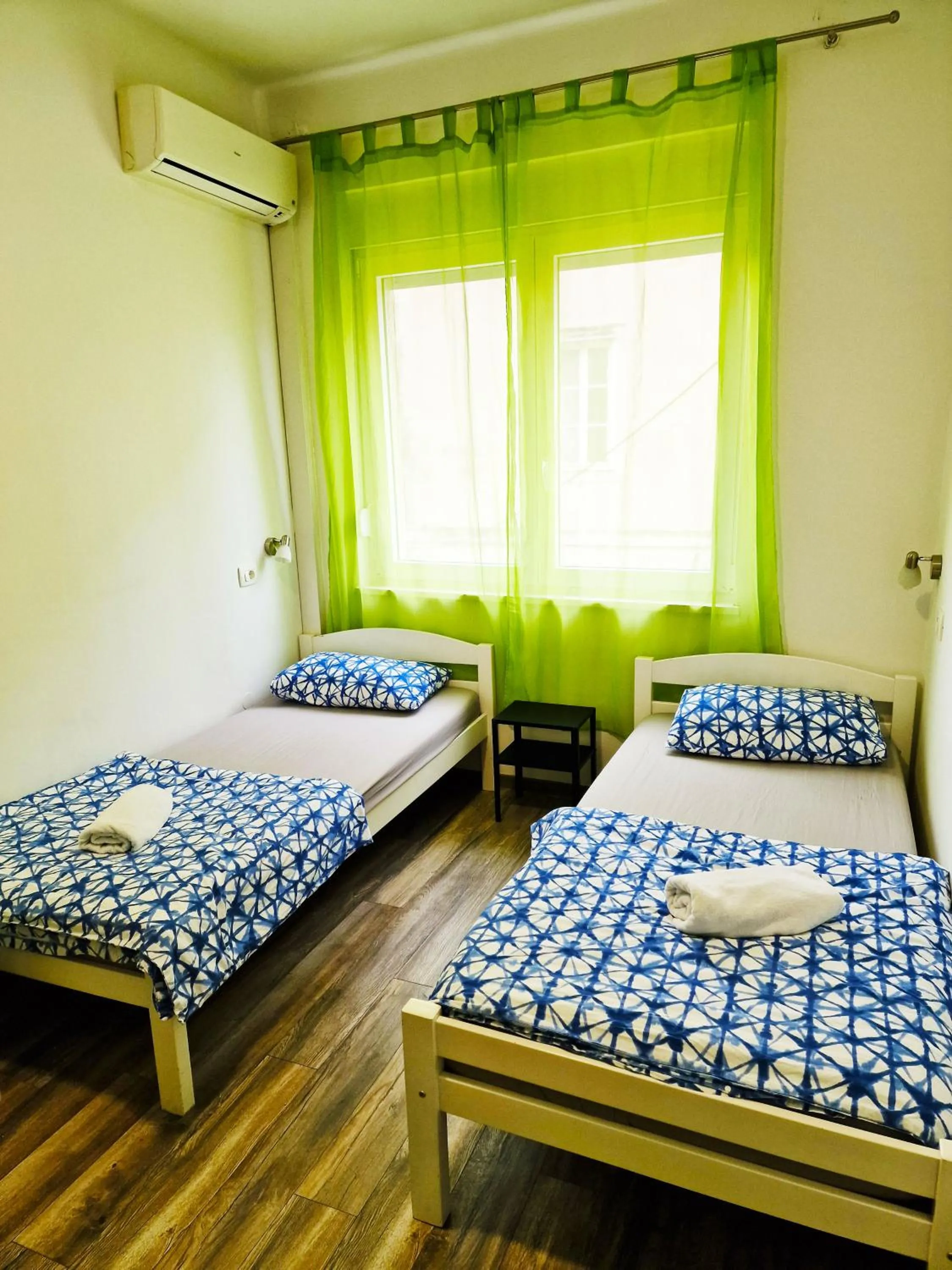 Twin Room with Shared Toilet in Croparadise Hostel
