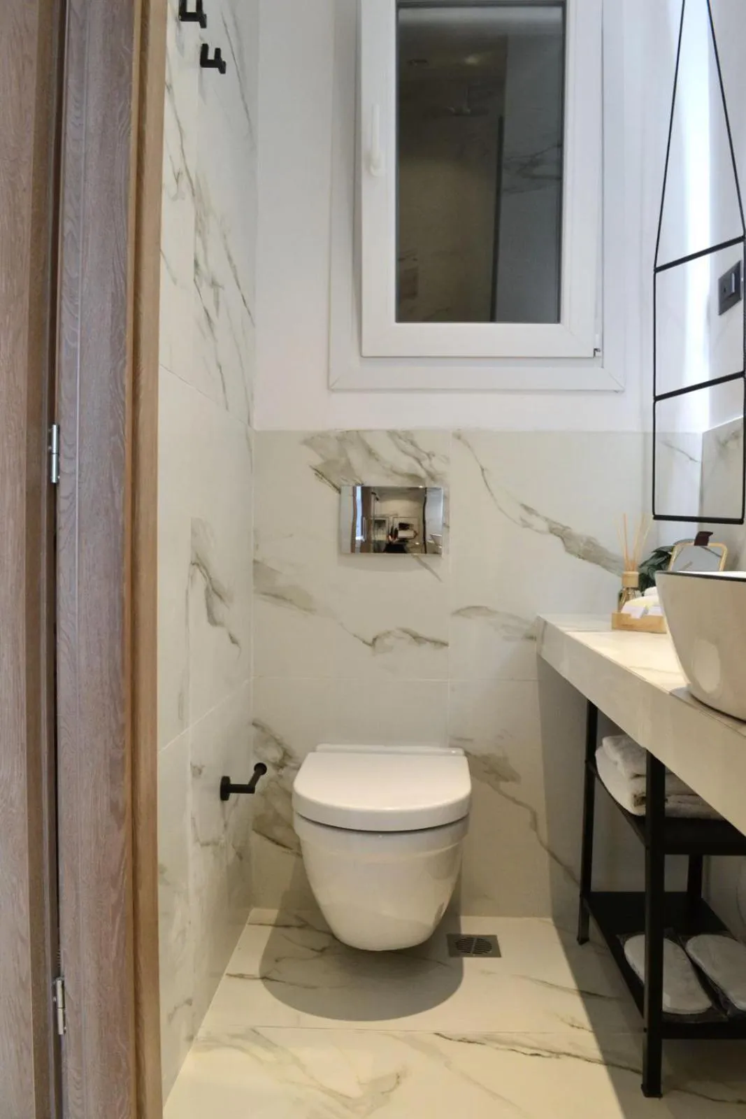 Executive Interconnecting Suite with Acropolis View in Anasa Hotel Athens