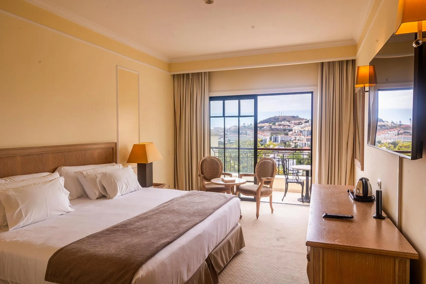 Double Room with Panoramic View in Quinta Funchal Gardens - Adults Only