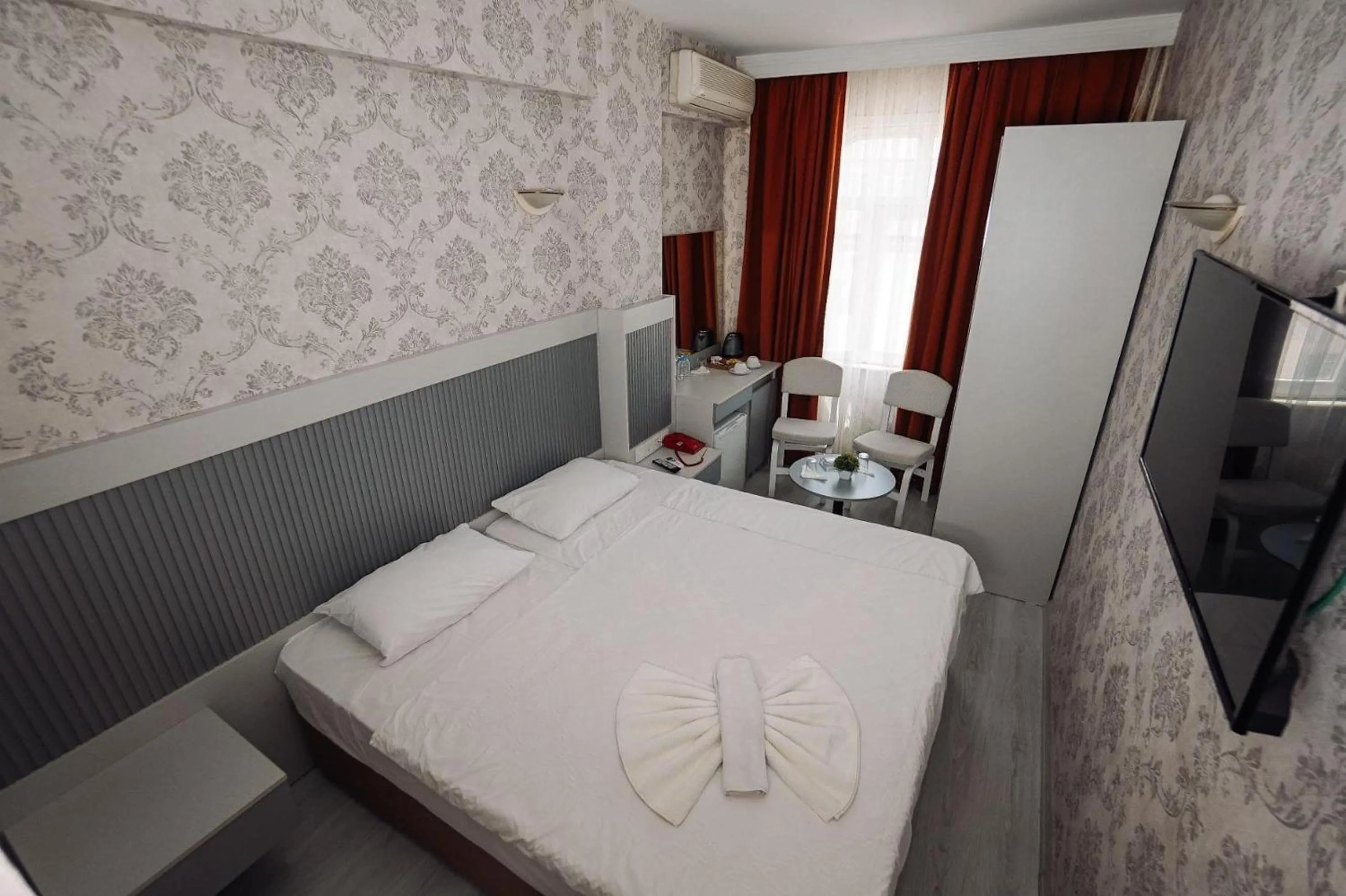 Double Room in Topkapi Golden Time Hotel
