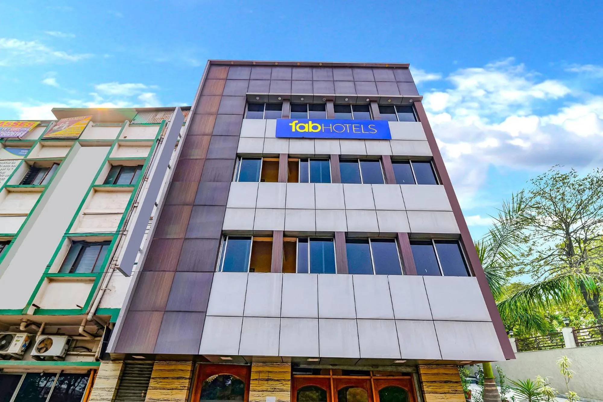 FabHotel Shanti International