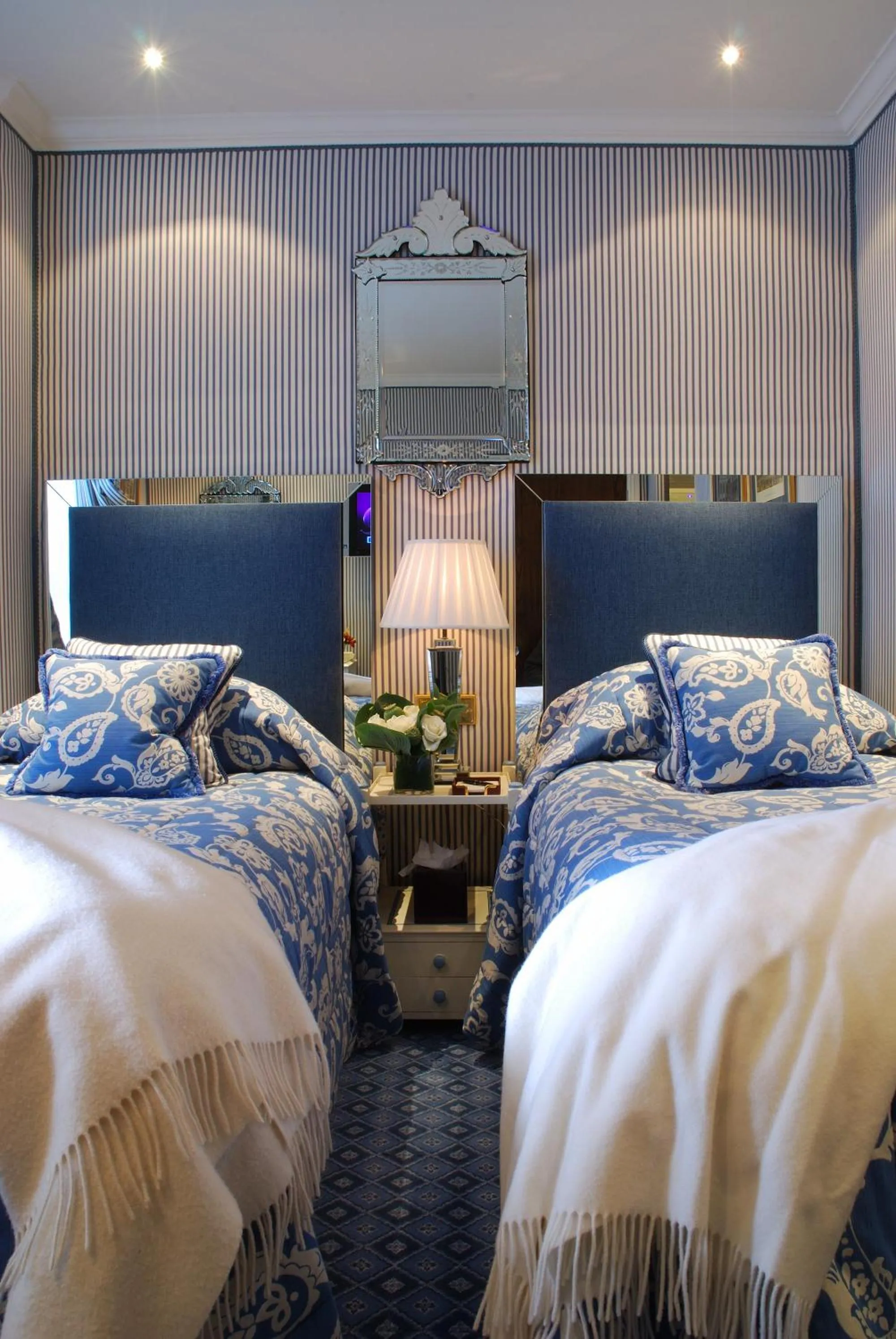 Superior Twin Room in Rubens At The Palace